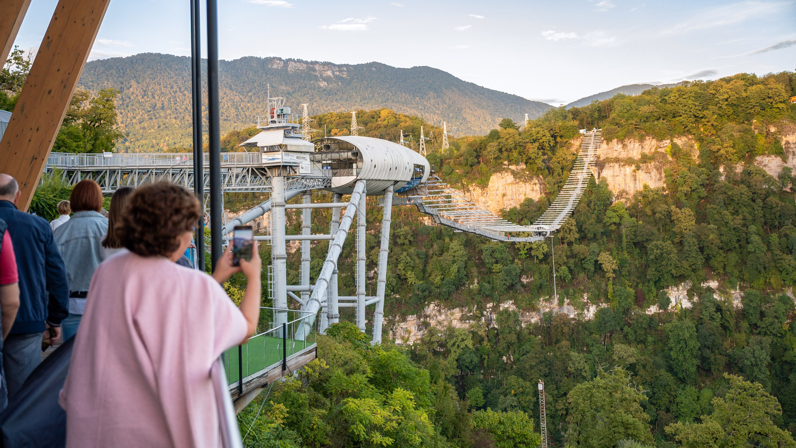 MICE мероприятие для компании Р-фарм. Репортажный фотограф в Красной Поляне и Сочи Павлюченко Екатерина