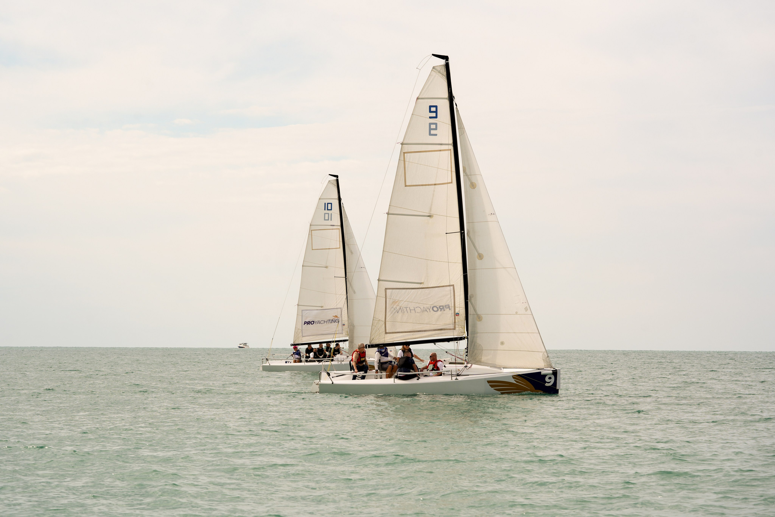 Яхтенная регата для компании Агрегатка. Репортажный фотограф в Красной Поляне и Сочи Павлюченко Екатерина