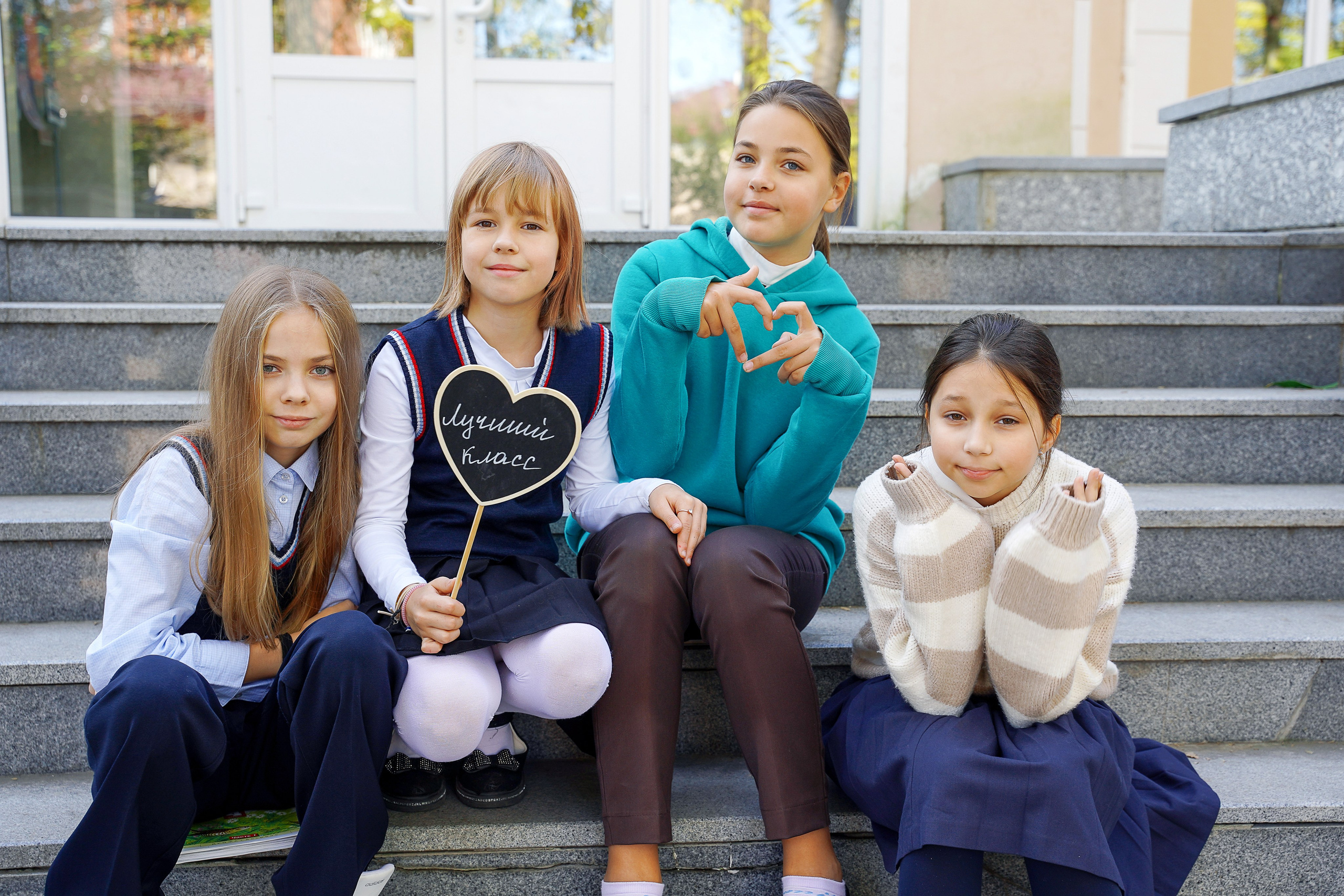 Школьные Выпускные Альбомы. Детский и семейный Фотограф во Владивостоке Юлия Моисеенко