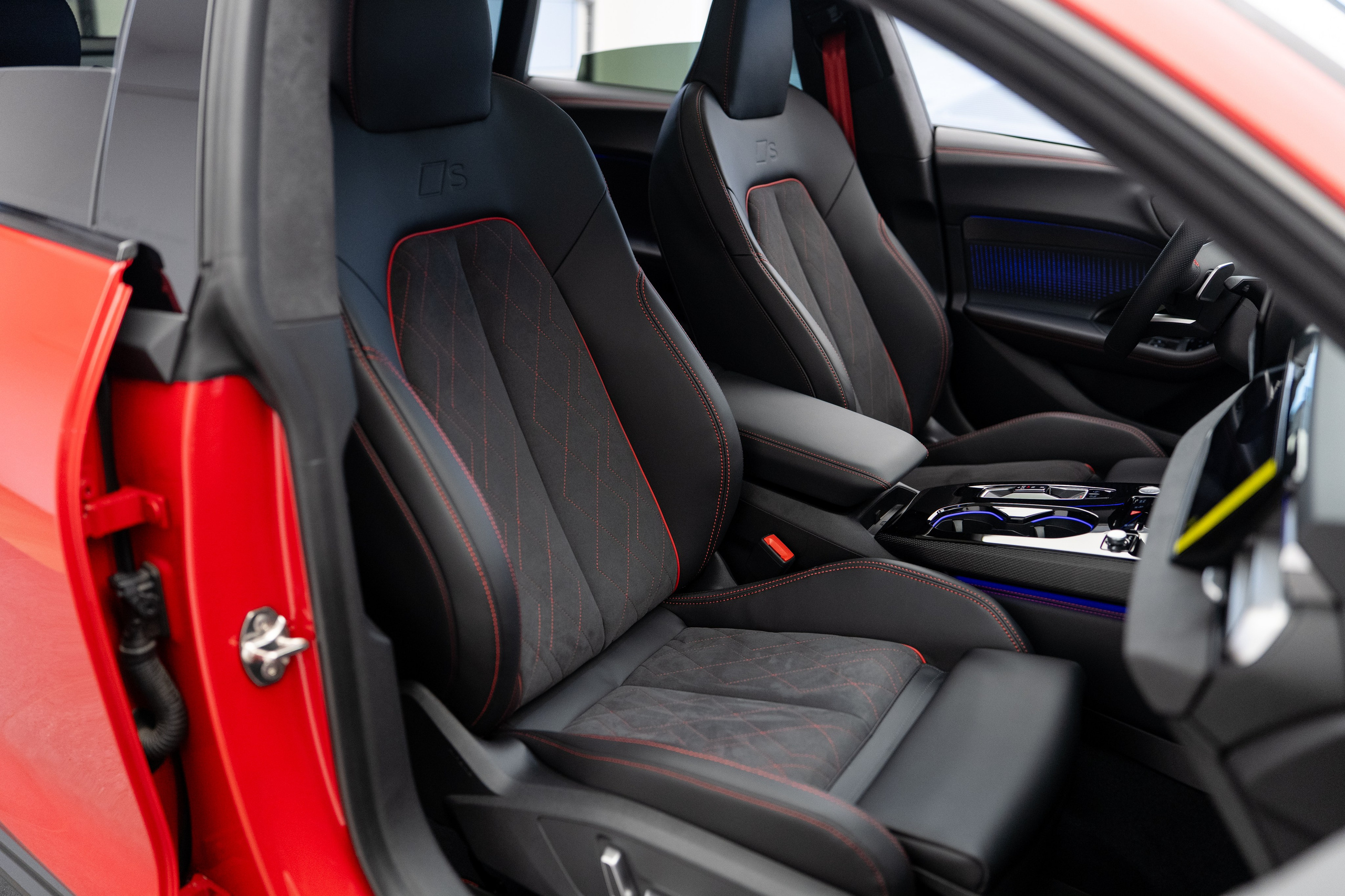 Фото для продажи авто. Фотограф в Санкт-Петербурге Мария Александрова