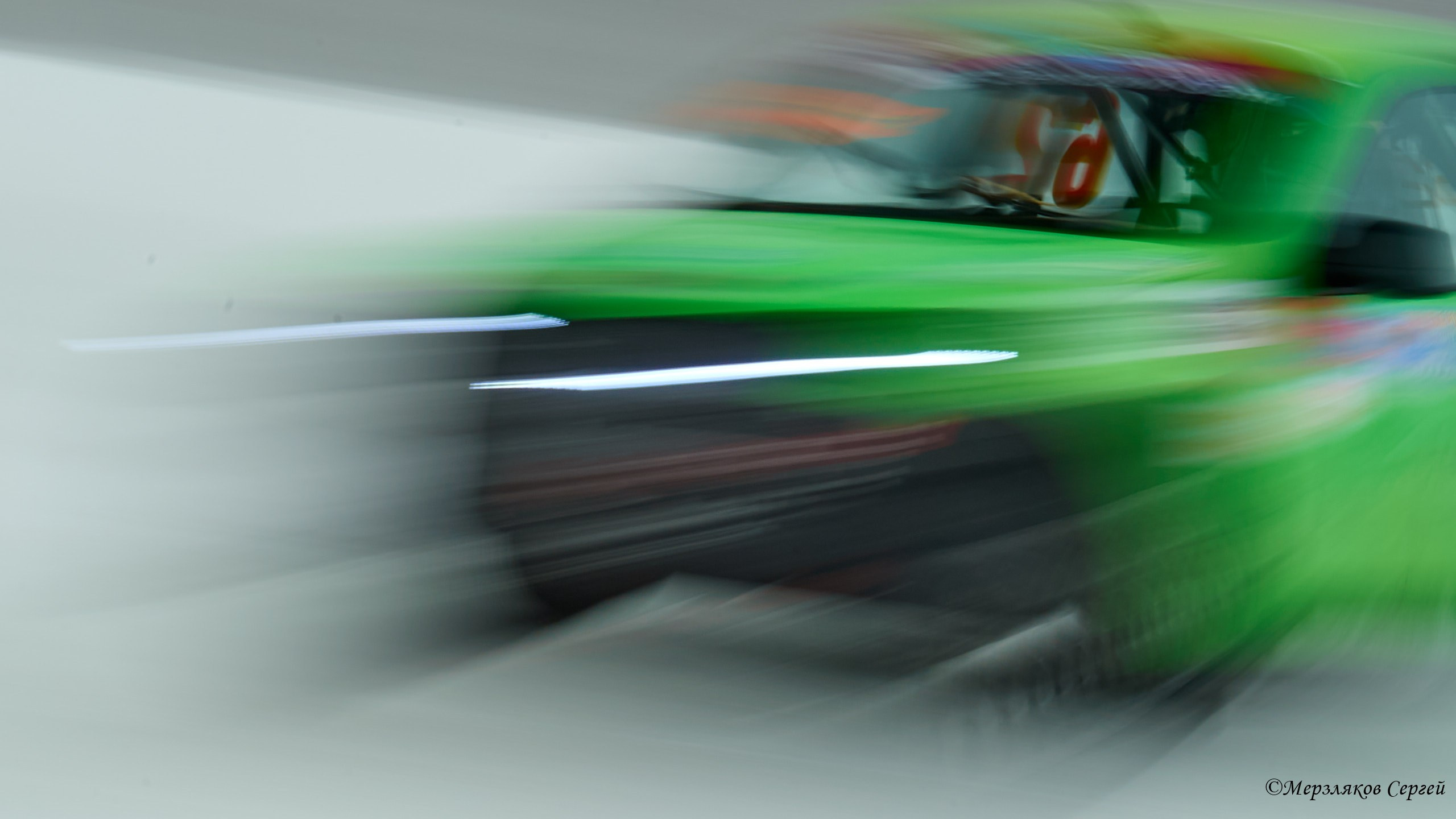 Трековые автогонки на льду Чемпионат России. Спортивный репортажный фотограф в Ижевске Сергей Мерзляков