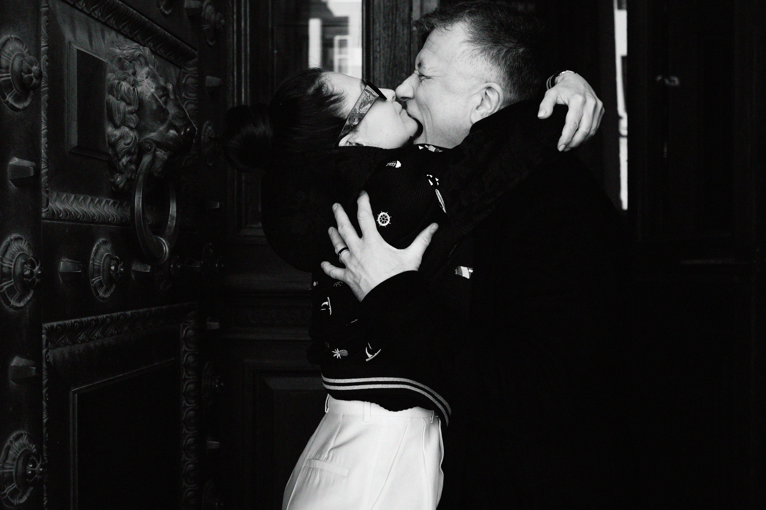 Соблюдайте хоть что-нибудь. May the numbers guide us