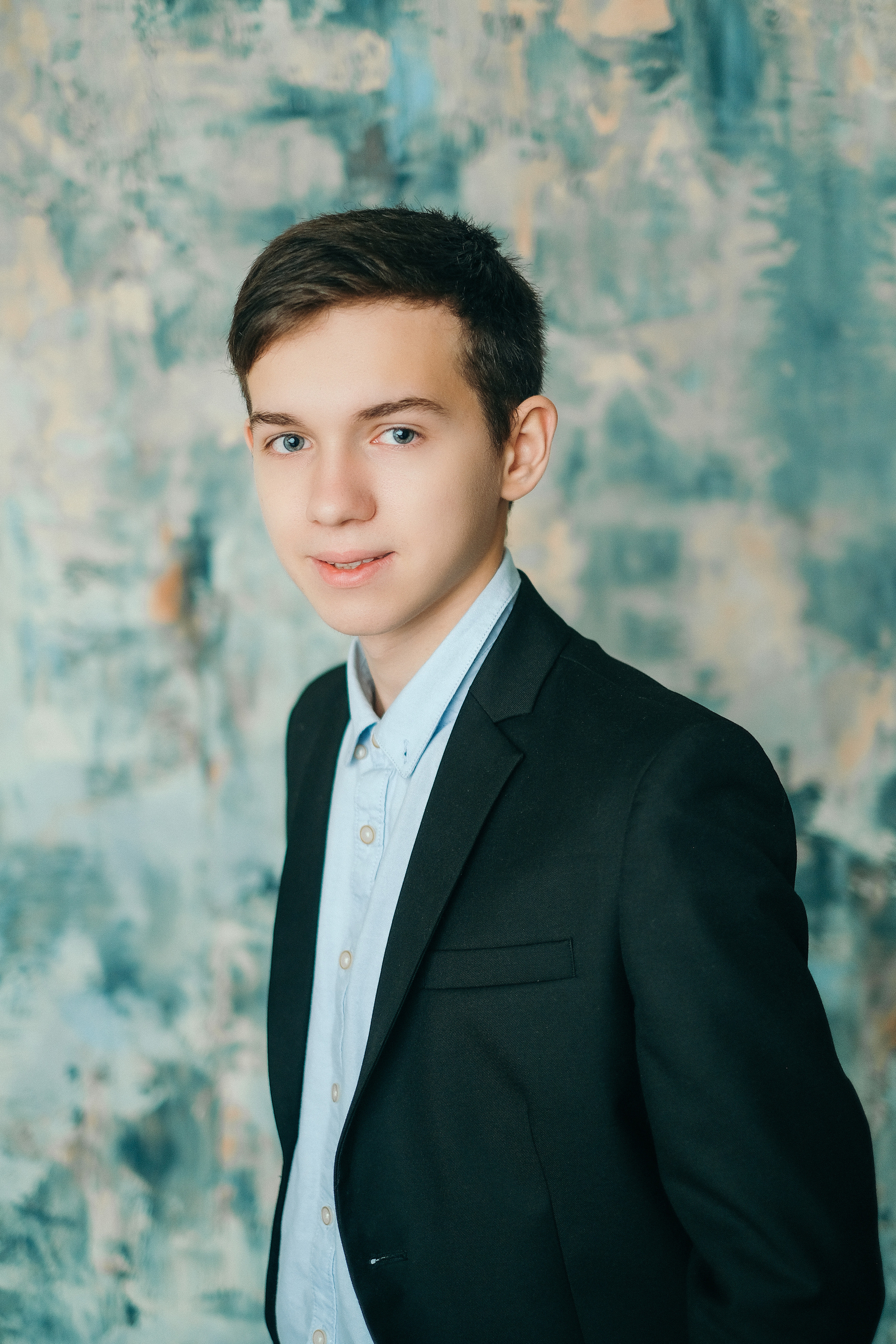 Портретная фотография, съемка для выпускных альбомов в Архангельске, Северодвинске, Краснодаре и Краснодарском крае. 