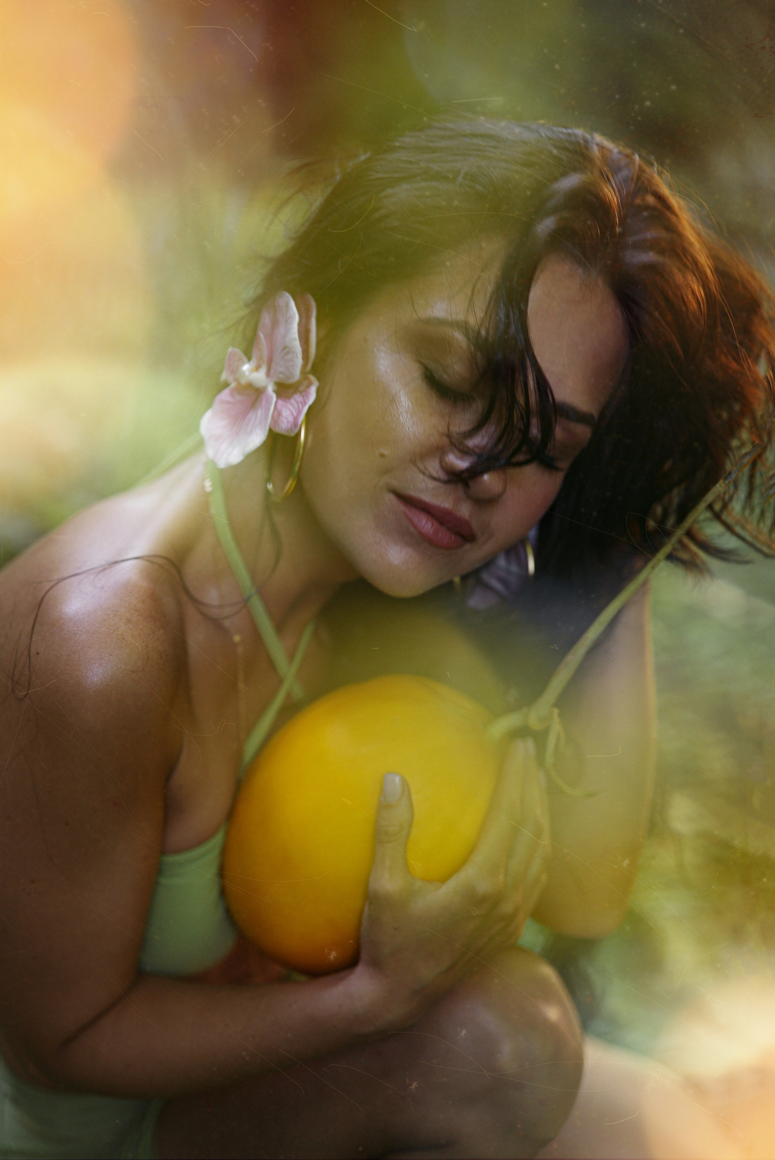 Фотосессия на Водопаде. Абхазия. Свадебный и семейный фотограф в Абхазии Жанна Соснина