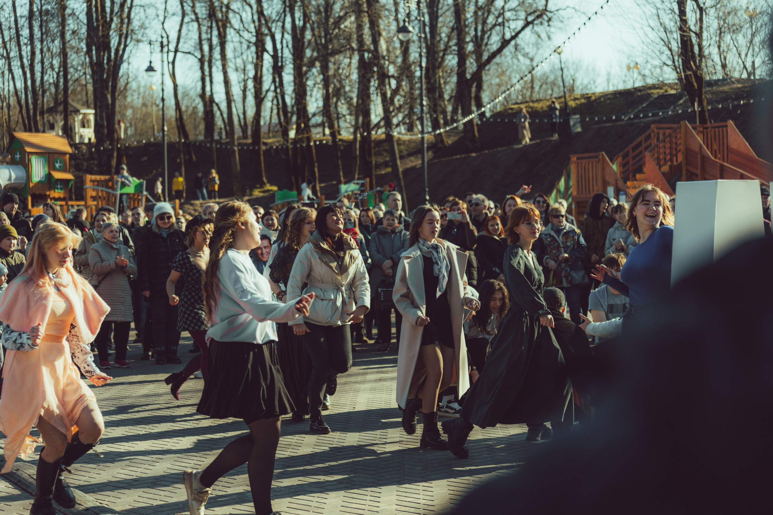 Международный Женский день — Смоленск 08.03.2025. KiPPER Gallery — Фотограф