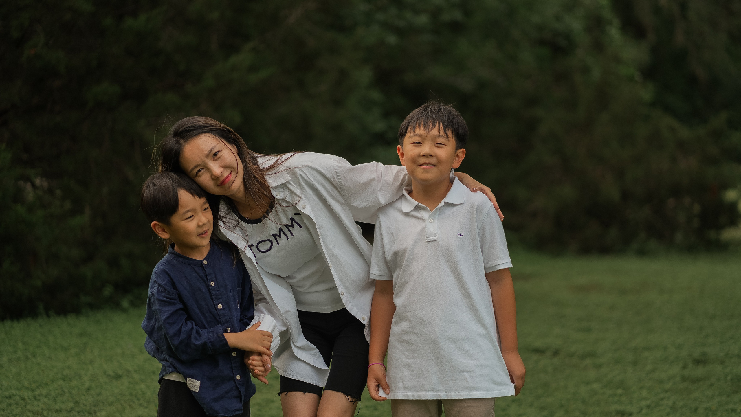 Family photography in Austin, TX | Unposed, playful & full of life | Anny Smirnova