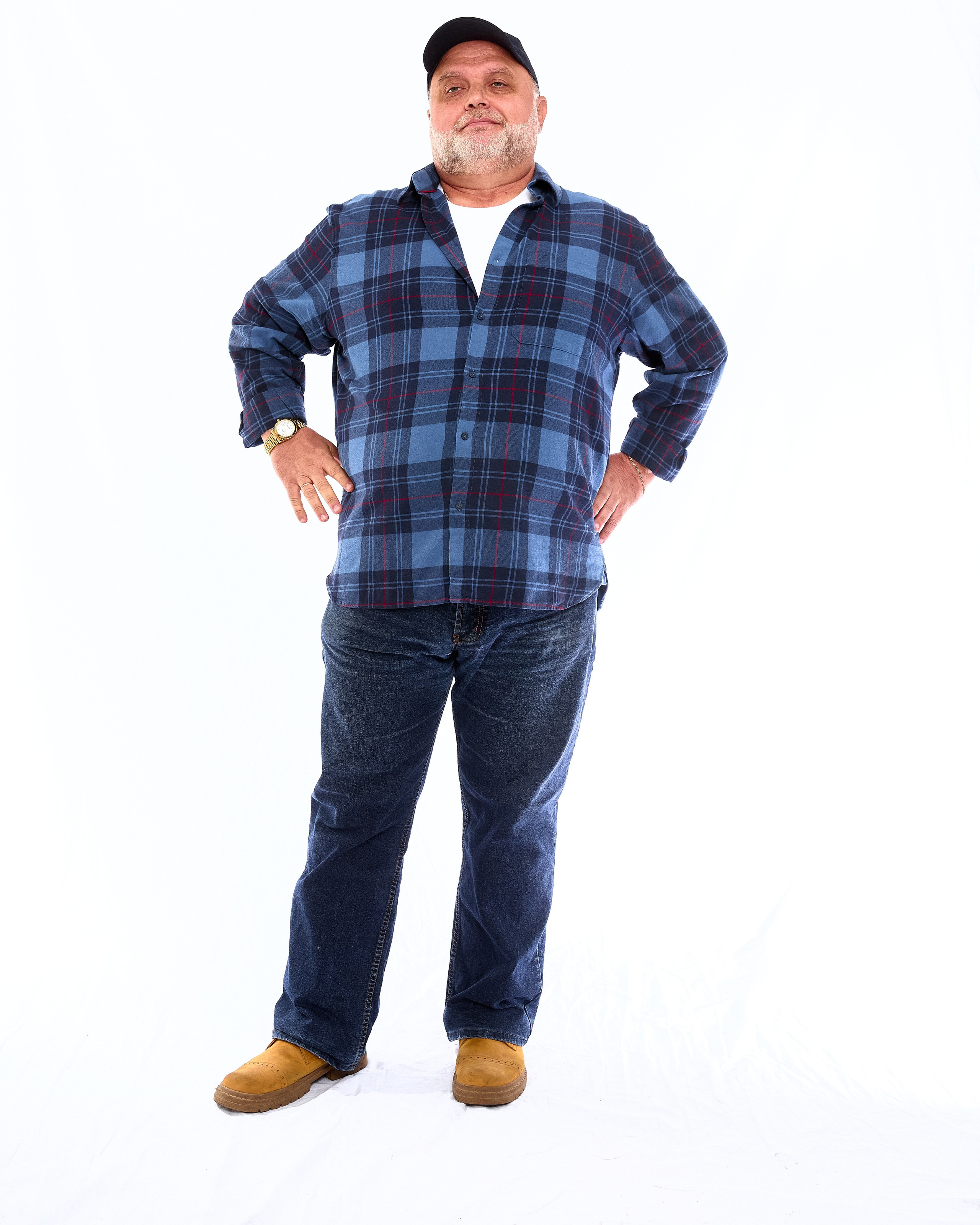 VAVADA. Святослав Лебедев | Рекламный фотограф — Коммерческая съемка, Арт-дирекшн, AI-интеграция