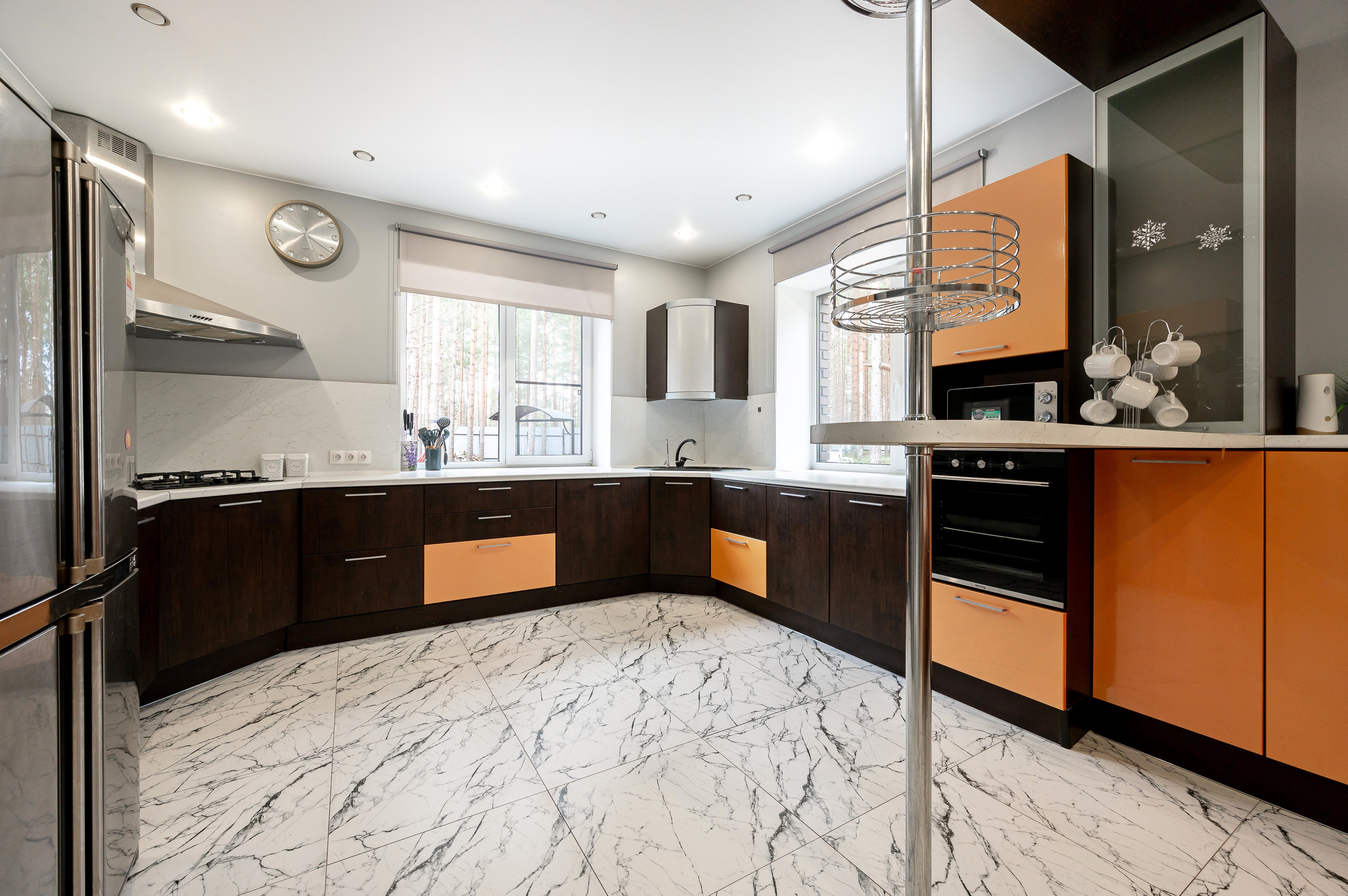 Дом под аренду на берегу Ладожского озера. Интерьерный фотограф. Фото- видеосъемка недвижимости Санкт-Петербург