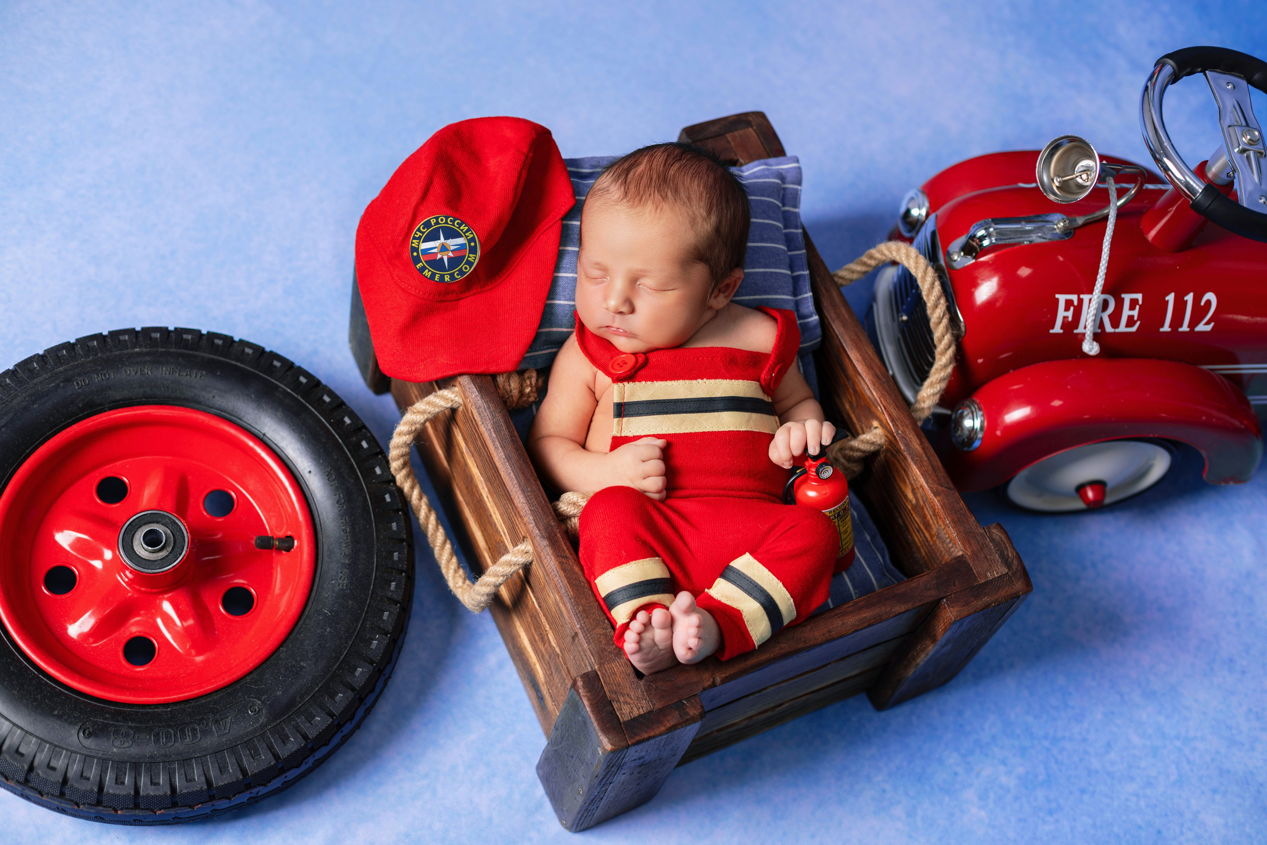 Фотограф новорождённых Псков