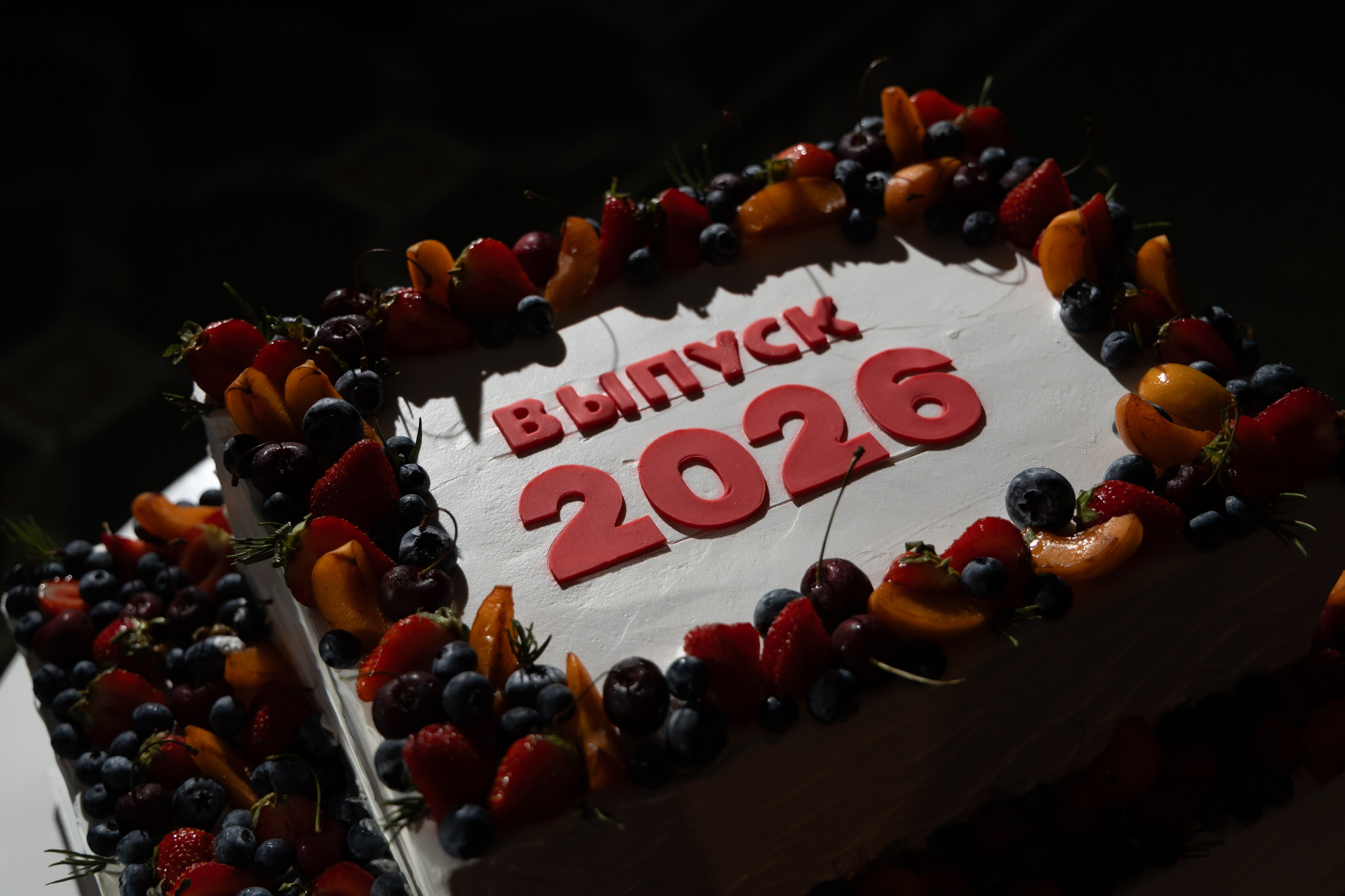 Выпускные 2026. Фотограф свадебный, репортажный, индивидуальный, фото для маркетплейсов, брендов, автосалонов