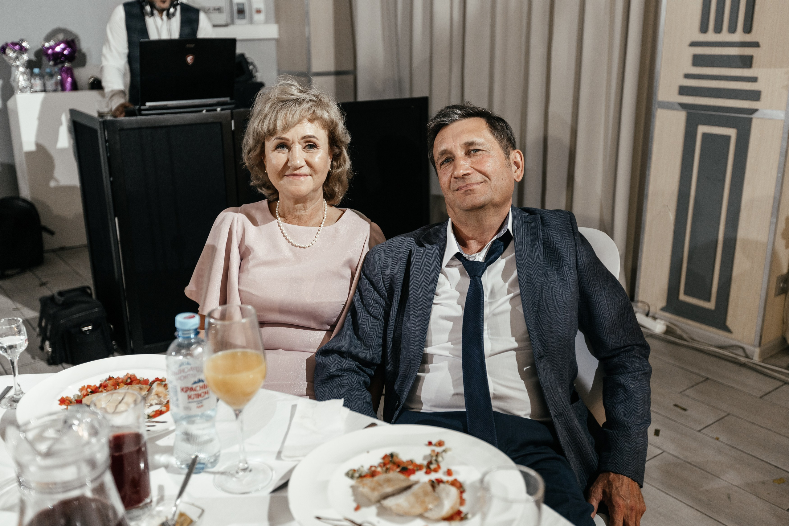 Свадебный фотограф Уфа — Руслан ГабдлисламовЖивые эмоции, красивые кадры, воспоминания на всю жизнь.Работаю по всей Республике Башкортоста. Свадебный фотограф Уфа Руслан Габдлисламов