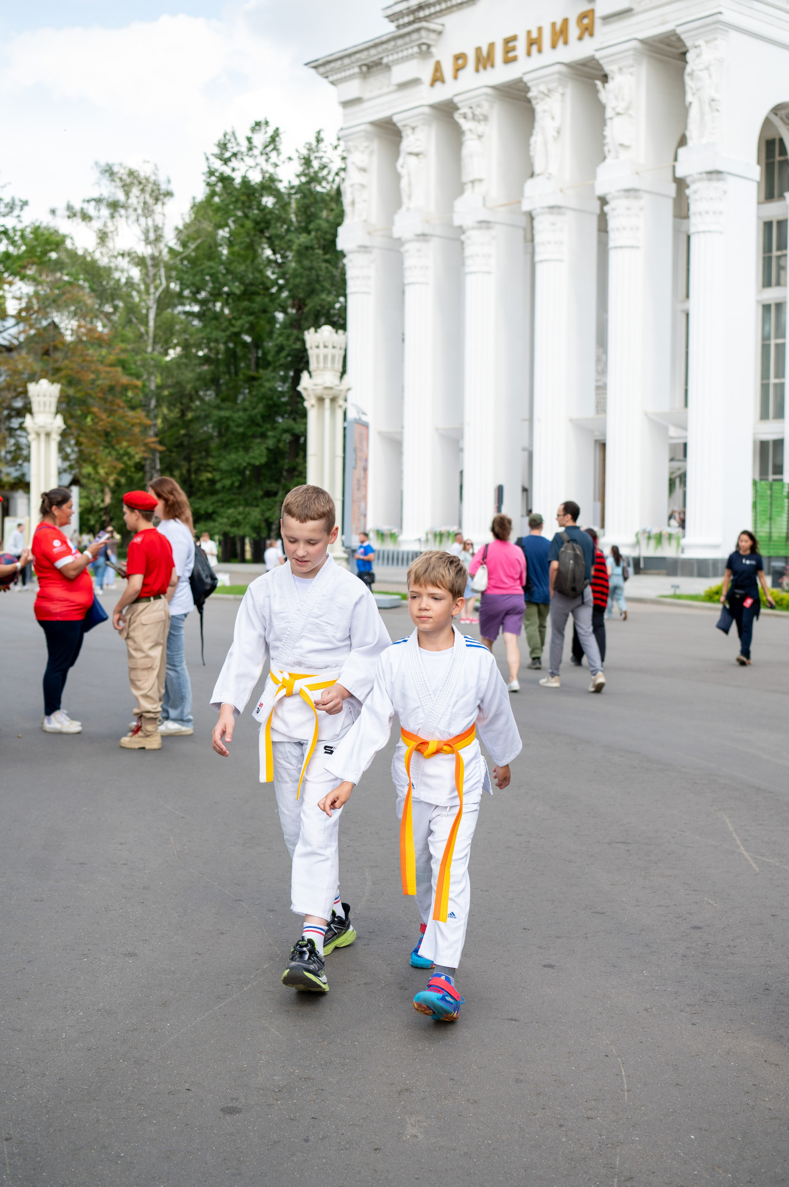 спортивное шествие москва
