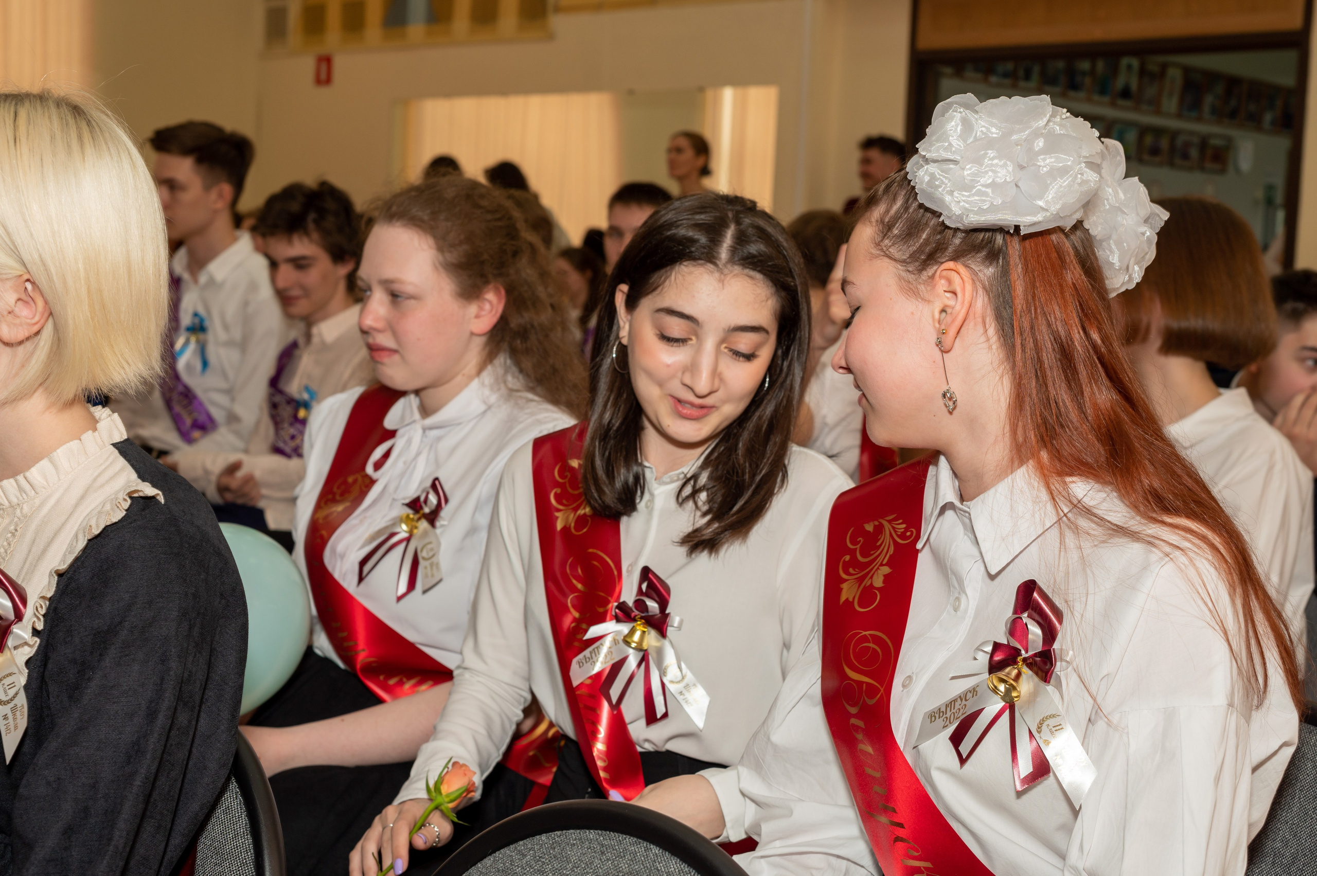 Последний звонок Школа 1412. Детский и семейный фотограф г. Москва Оксана Катаджи