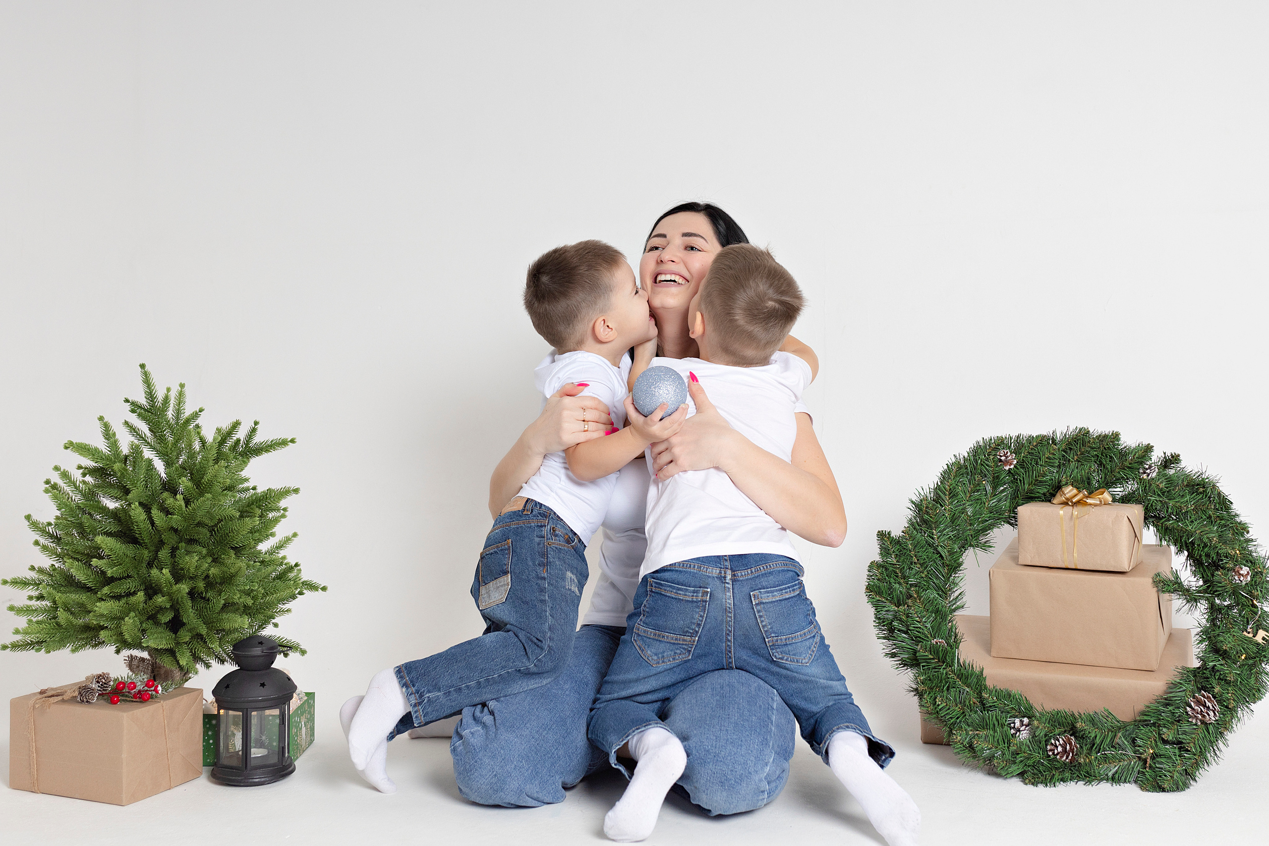 Новогодняя серия мамы с сыночками🎄🎄🎄. Фотограф новорожденных в городе Ульяновске Павленкова Лилия