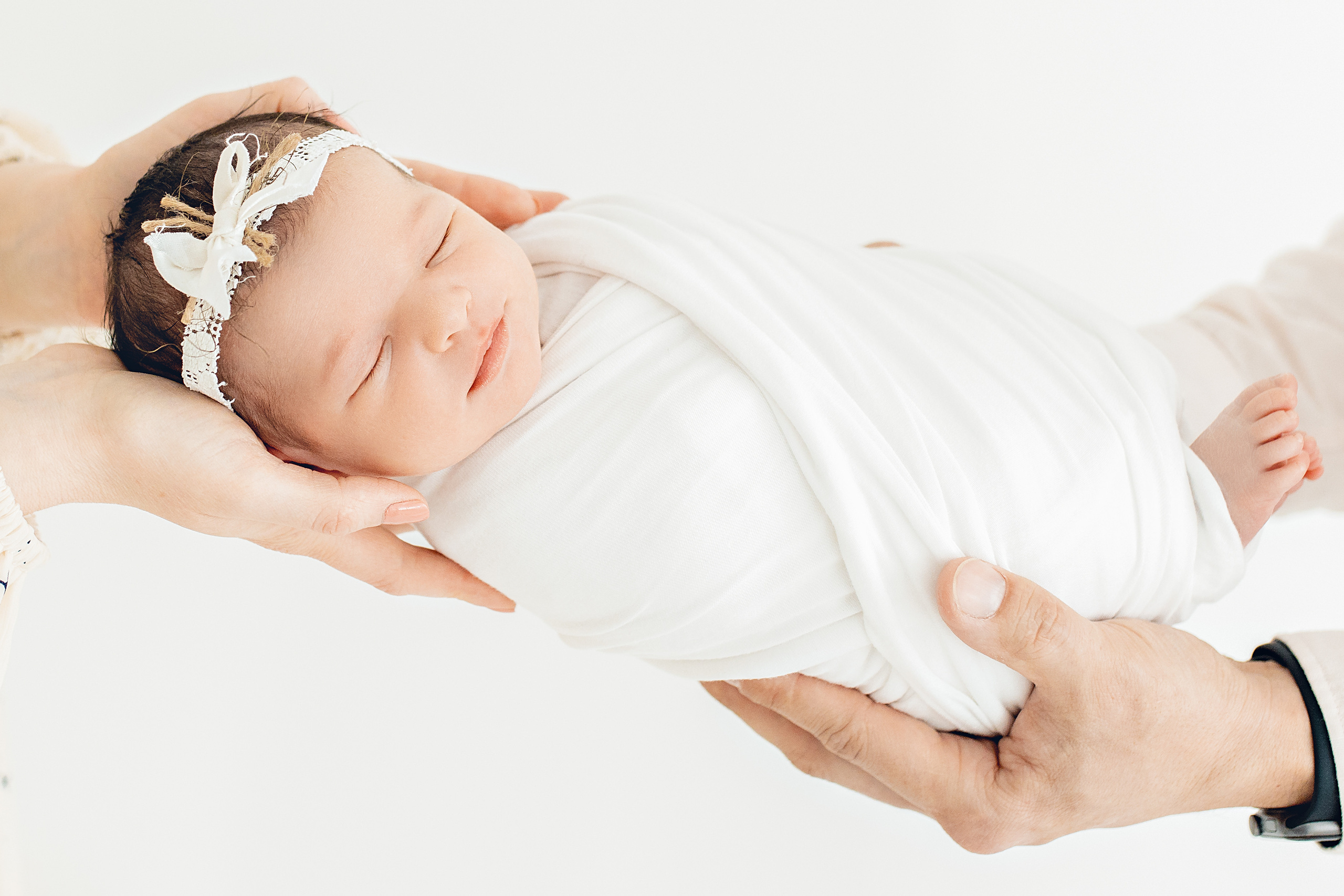 Первая фотосессия Анны 8 days. Фотограф новорожденных в городе Ульяновске Павленкова Лилия