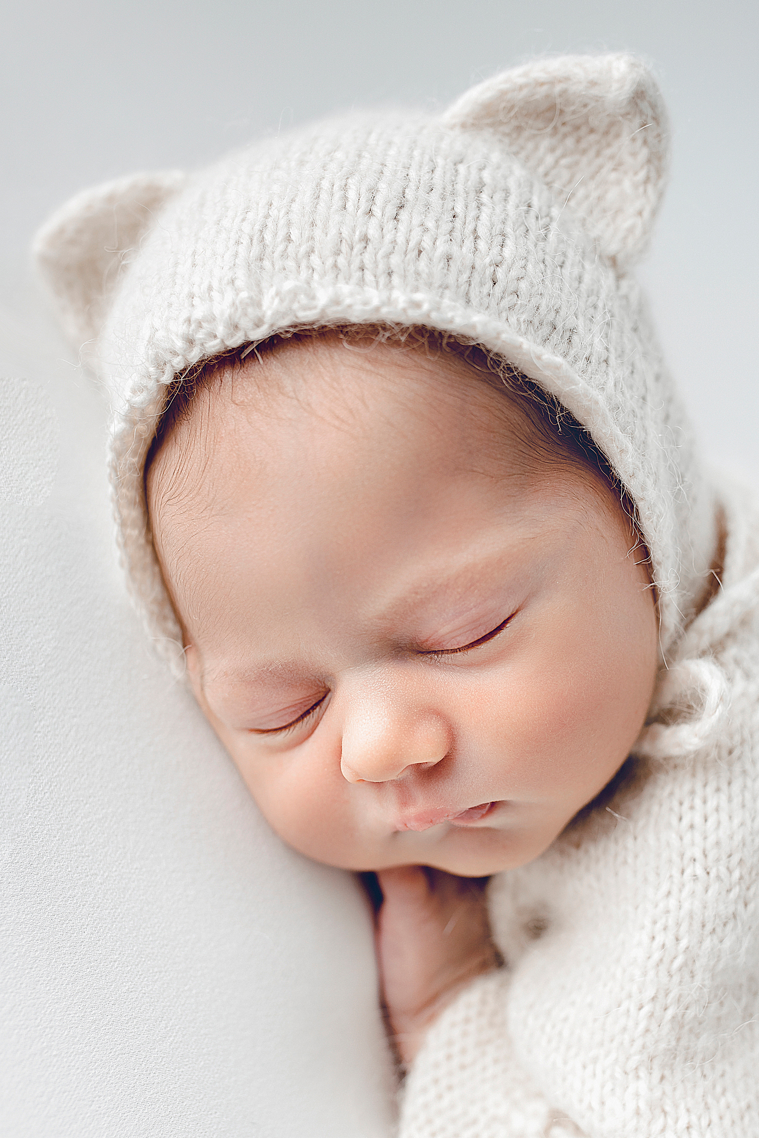 Первая фотосессия малышки с прекрасным именем Мирослава. Фотограф новорожденных в городе Ульяновске Павленкова Лилия