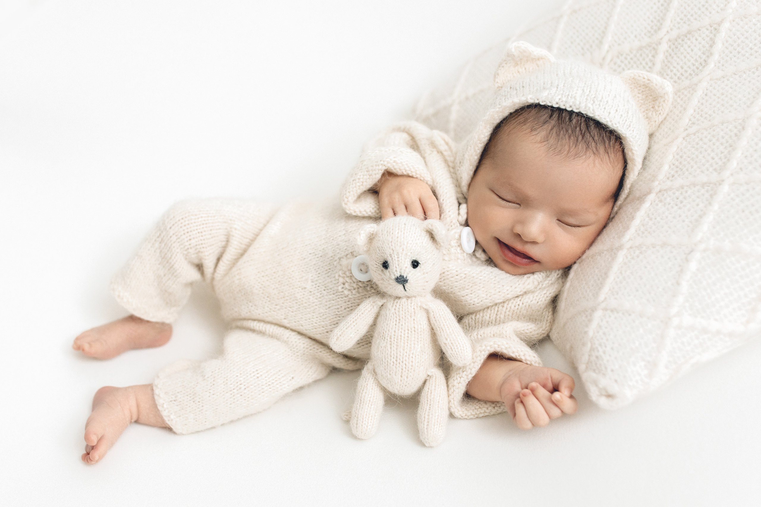 Первая фотосессия Анны 8 days. Фотограф новорожденных в городе Ульяновске Павленкова Лилия