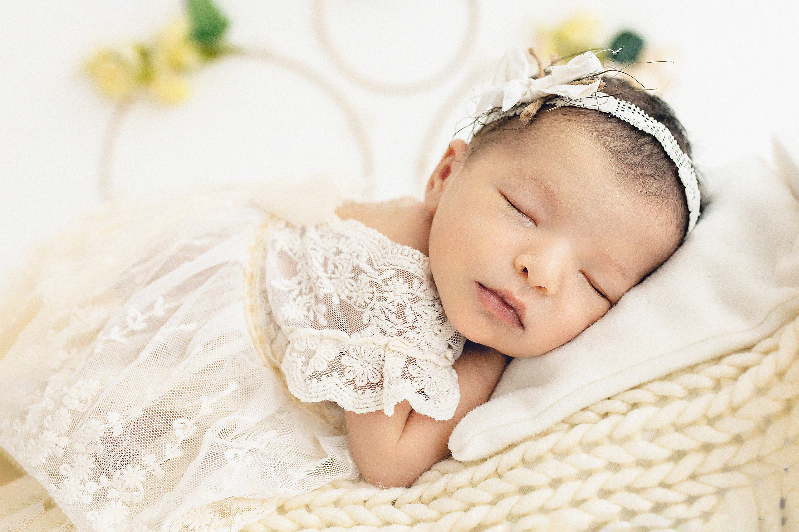 Первая фотосессия Анны 8 days. Фотограф новорожденных в городе Ульяновске Павленкова Лилия