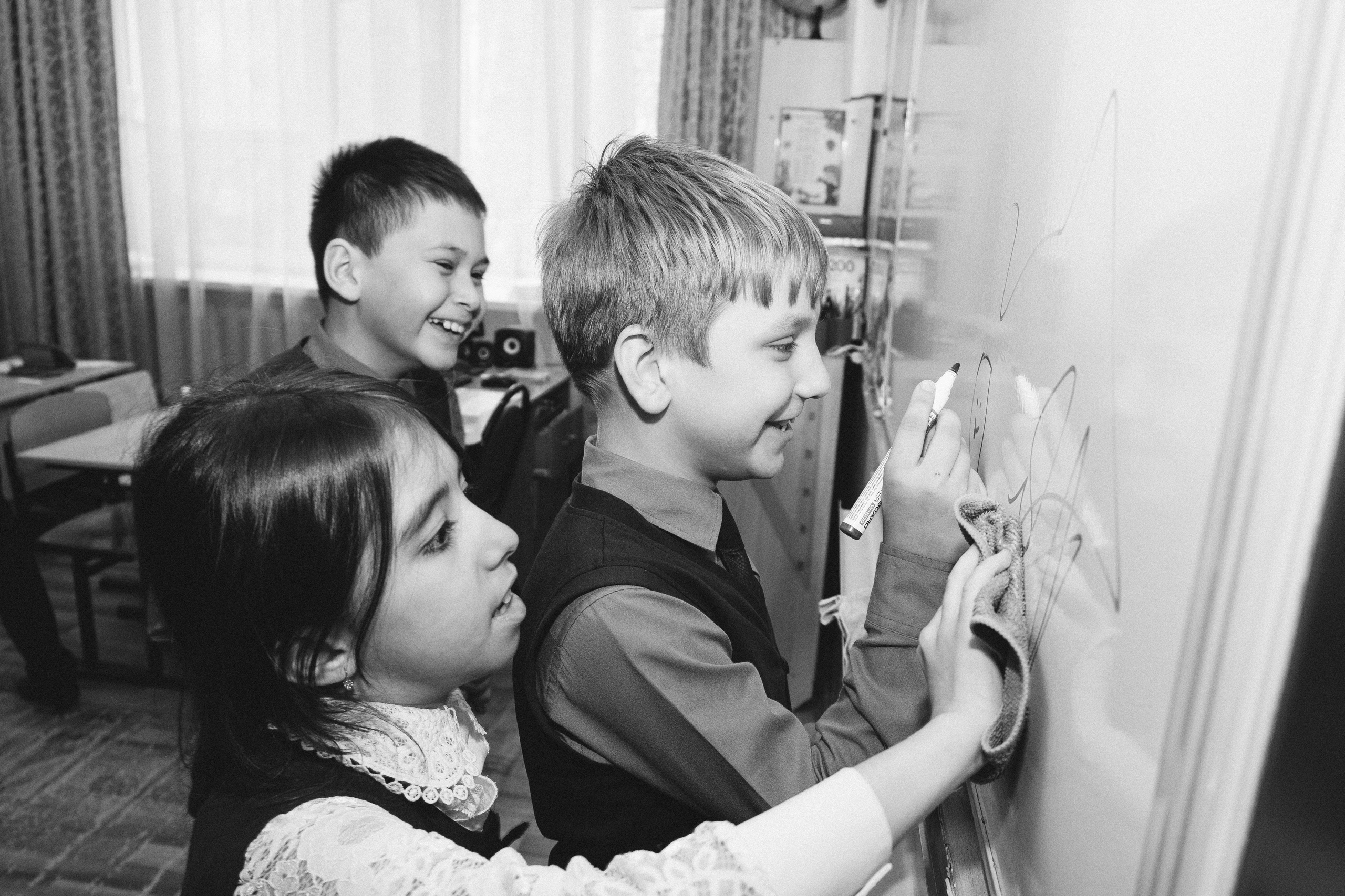 Школьная жизнь. Школьная фотография и выпускные фотоальбомы Иркутск