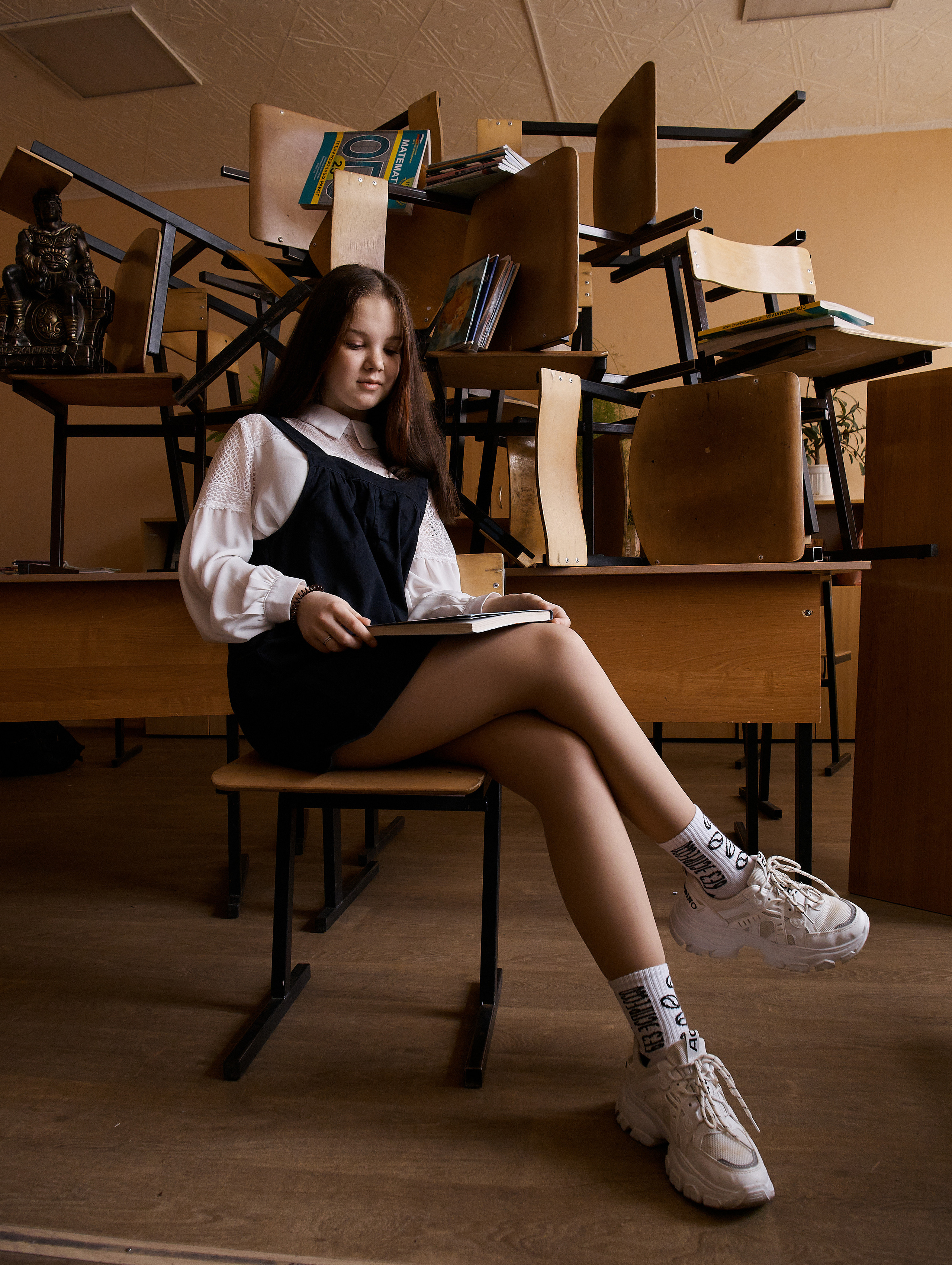 Выпускные альбомы. Студийный, семейный, свадебный, фэшн и ню фотограф в Астрахани, производство выпускных альбомов. Руслан Кондрашин