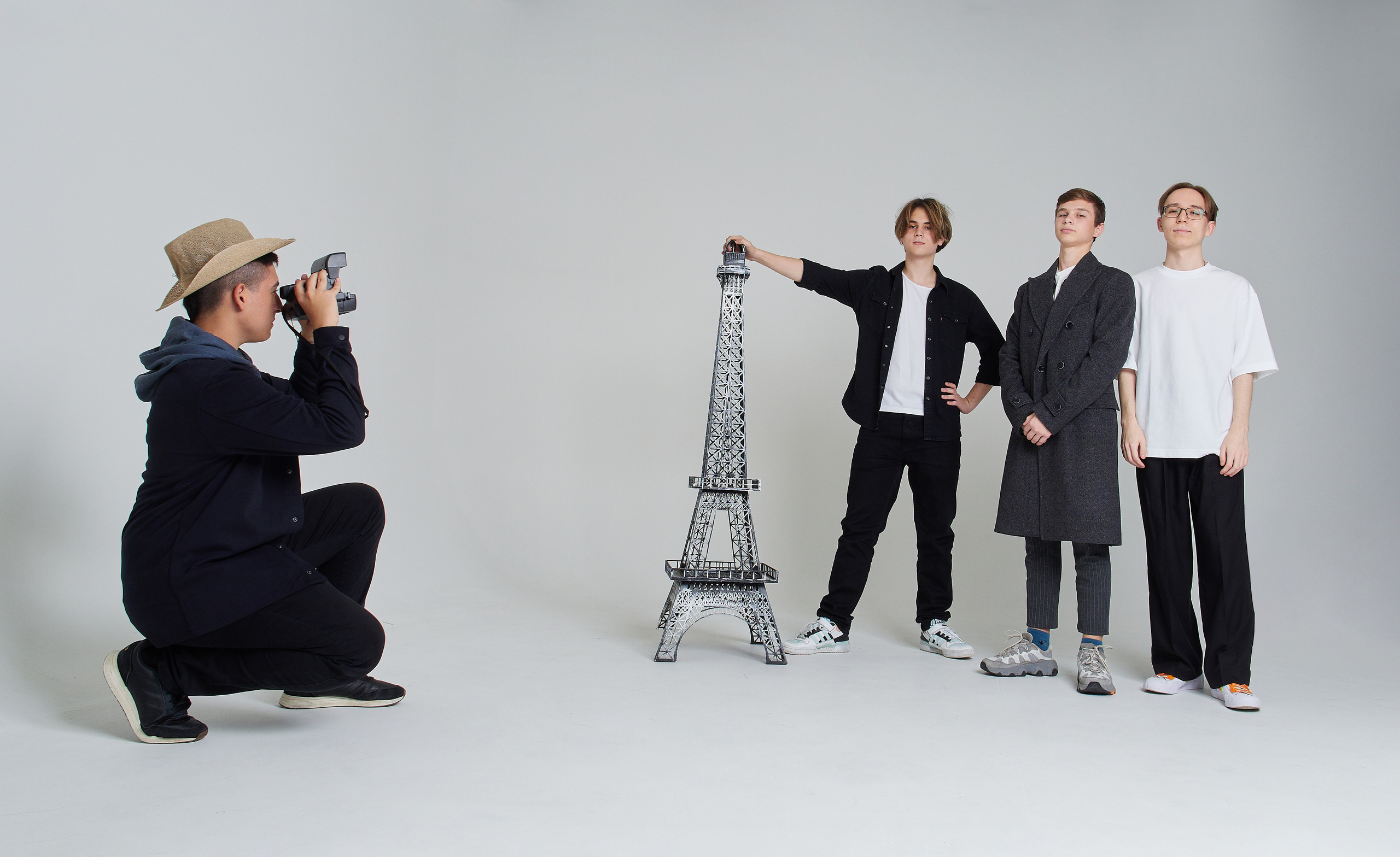 Выпускные альбомы. Студийный, семейный, свадебный, фэшн и ню фотограф в Астрахани, производство выпускных альбомов. Руслан Кондрашин