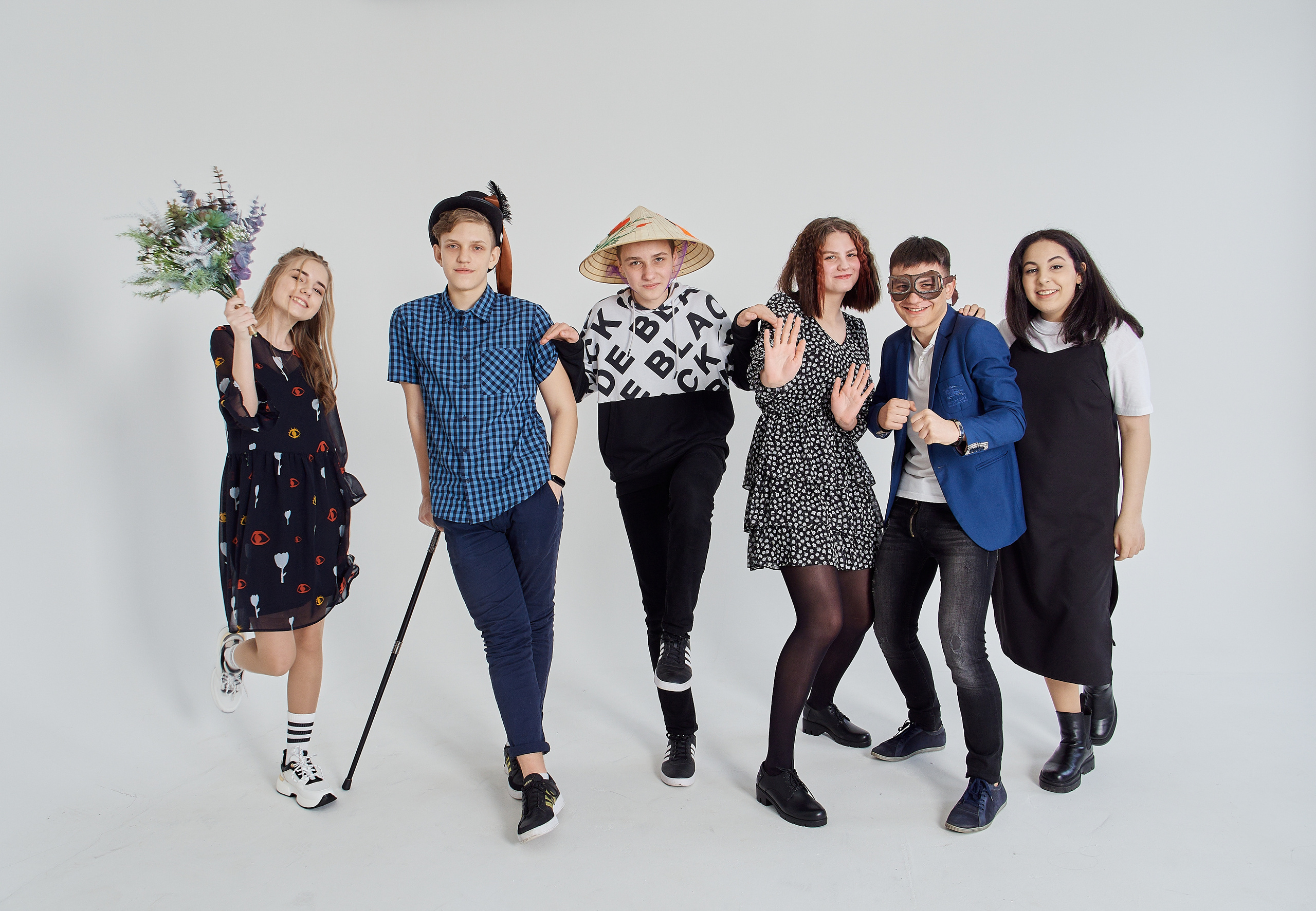 Выпускные альбомы. Студийный, семейный, свадебный, фэшн и ню фотограф в Астрахани, производство выпускных альбомов. Руслан Кондрашин