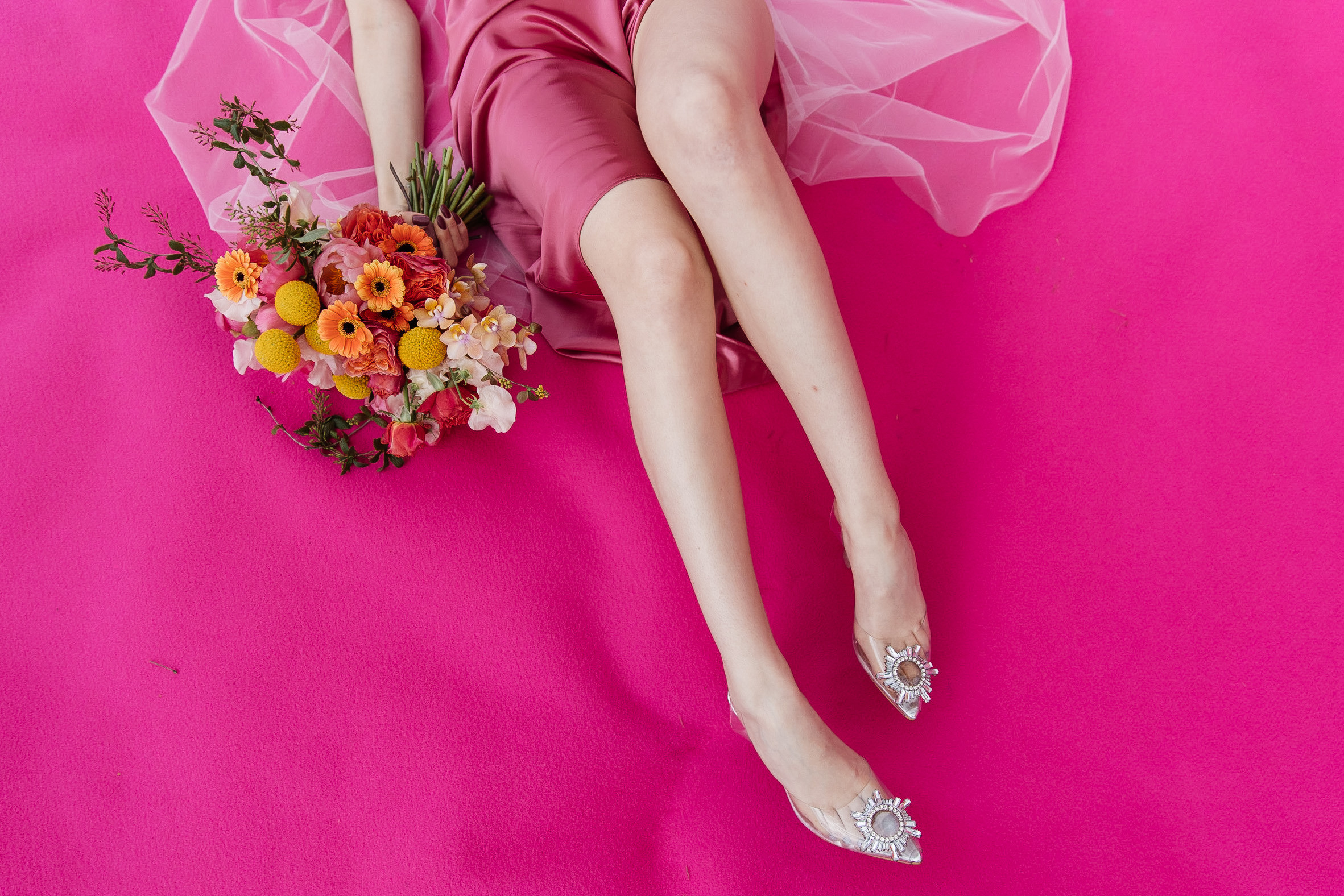 HOLDING_OUT_OF_THE_HERO