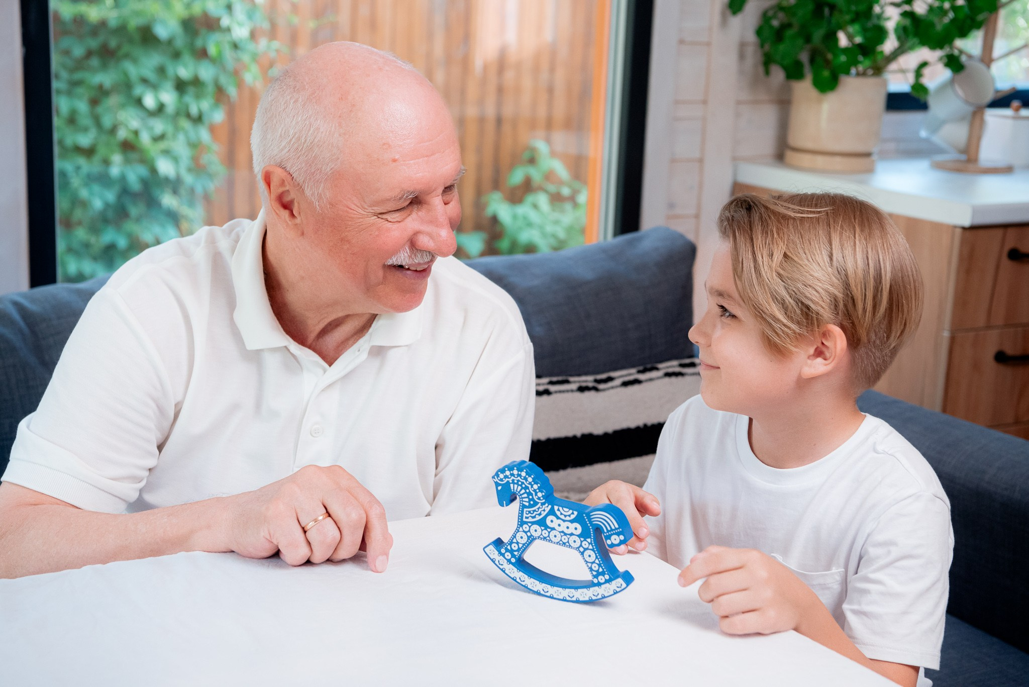 Рекламная съёмка для Царицынской игрушки с семьёй Клюс в Волгограде. Фотограф в Волгограде и Волжском Александр Горбань