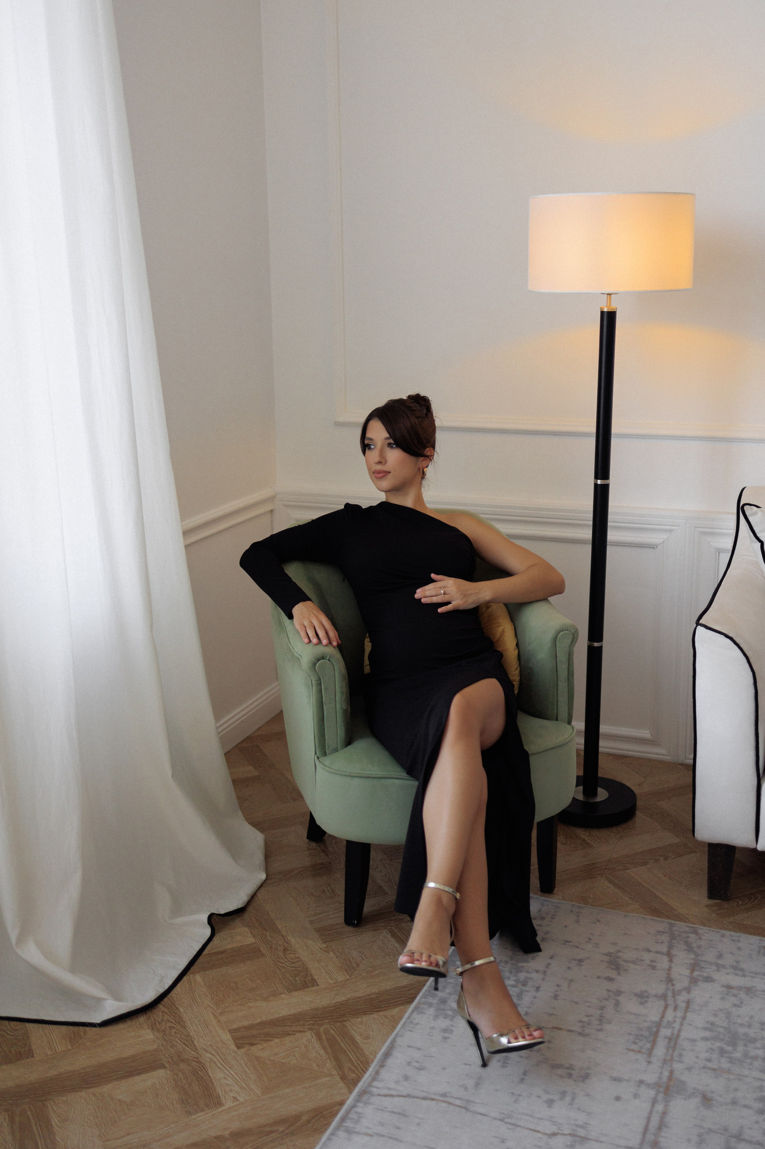 Фотосессия в ожидании беременности в студии на Зиповской. Свадебный фотограф и видеограф Краснодар, Ростов, Сочи, Новороссийск