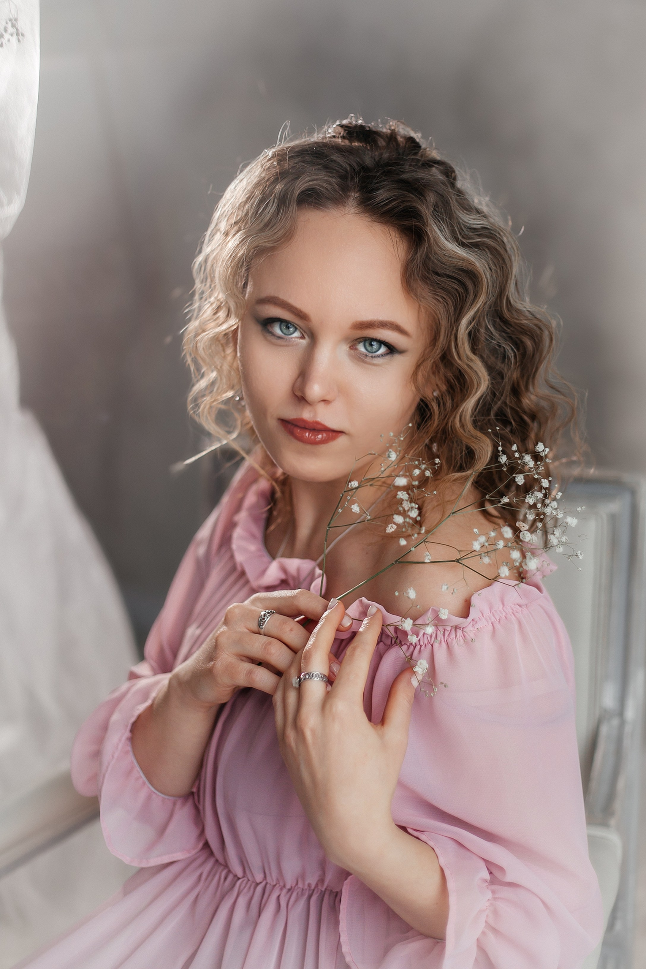 Вера. Фотосессия в студии. Семейный фотограф в Белгороде Амелина Алина