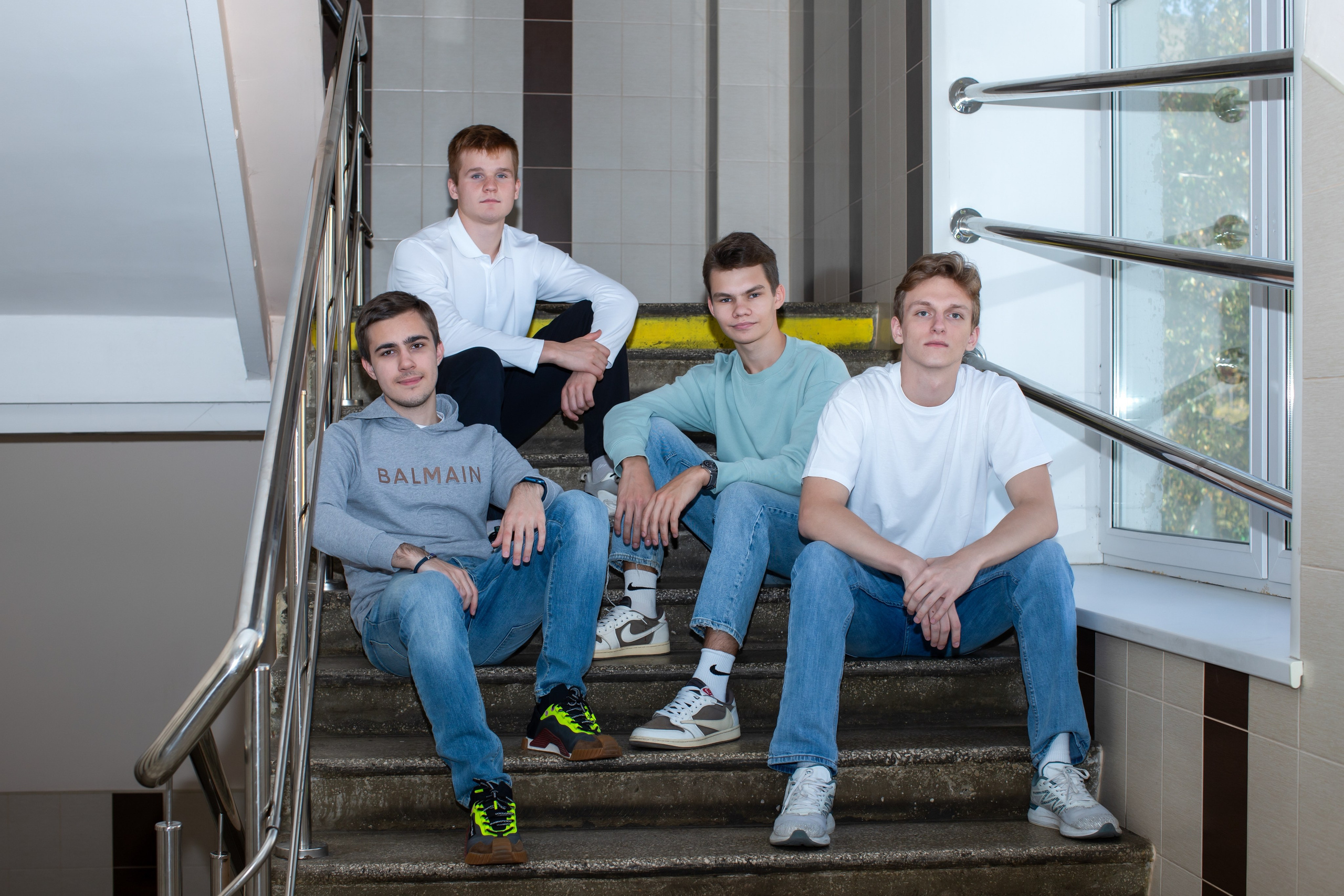 11 класс / ГАОУ МО «ЛНИП» / г. Королёв. Детский и семейный фотограф Мария Киселёва. Москва