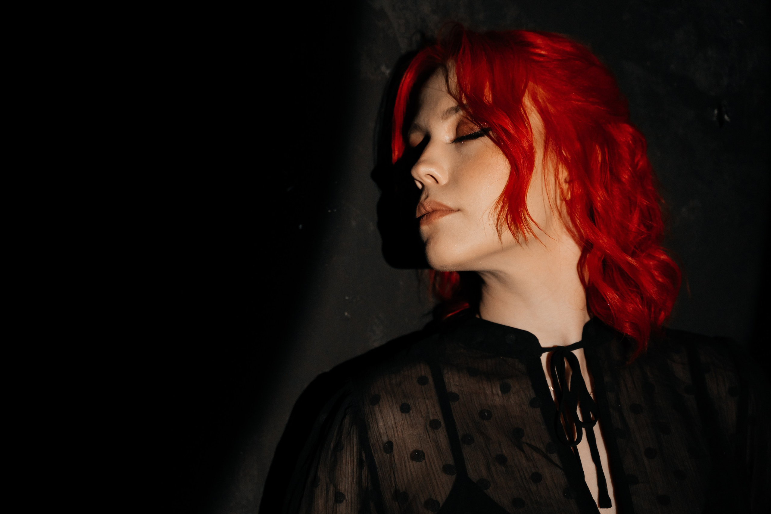 Love story «In total darkness». Свадебные фотограф и видеограф Наталья и Анатолий Новиковы СПб