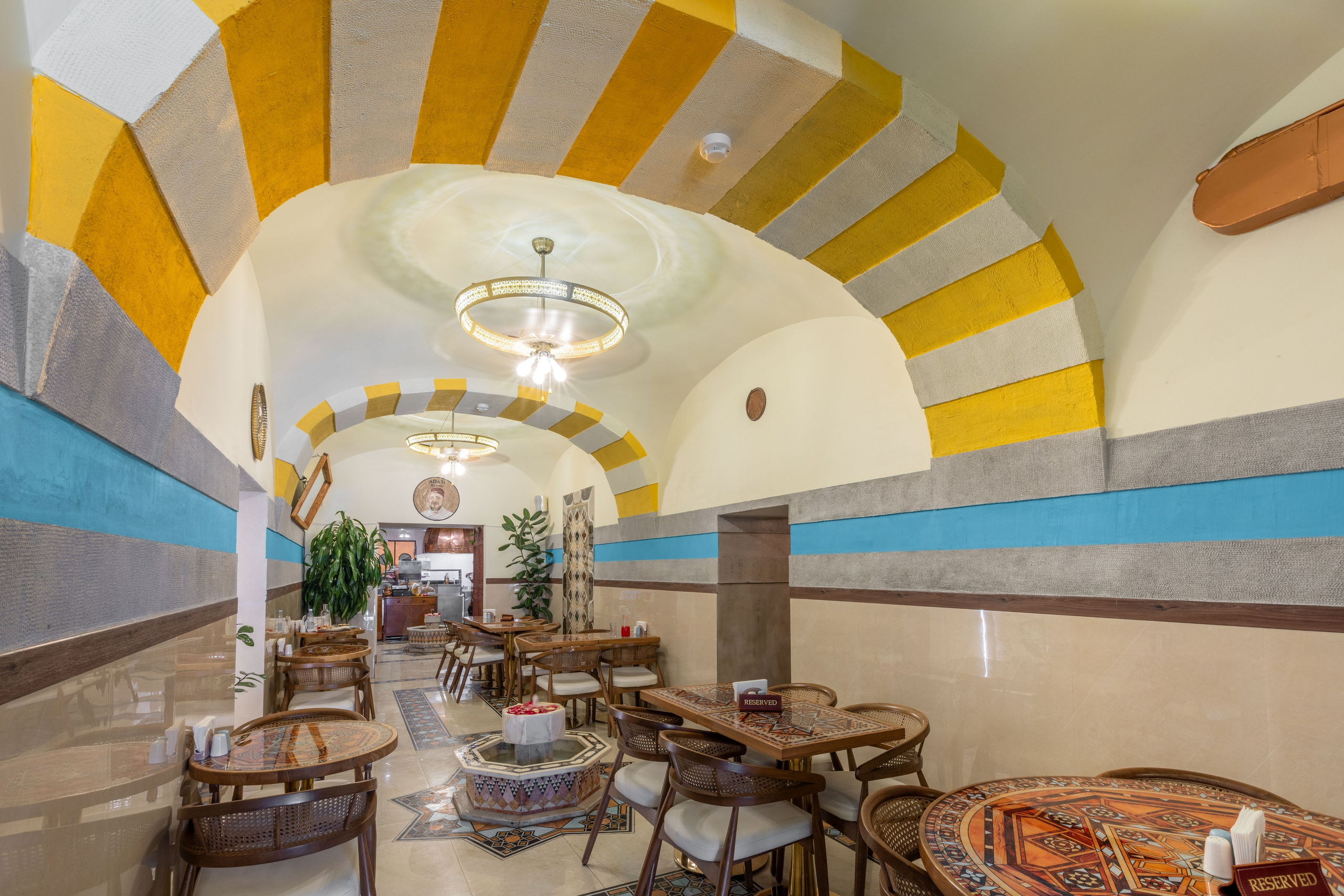 Фотосъёмка интерьера — Ресторана Ливанской Кухни «ADAM». Рекламный, предметный, репортажный, семейный фотограф и художник в Москве