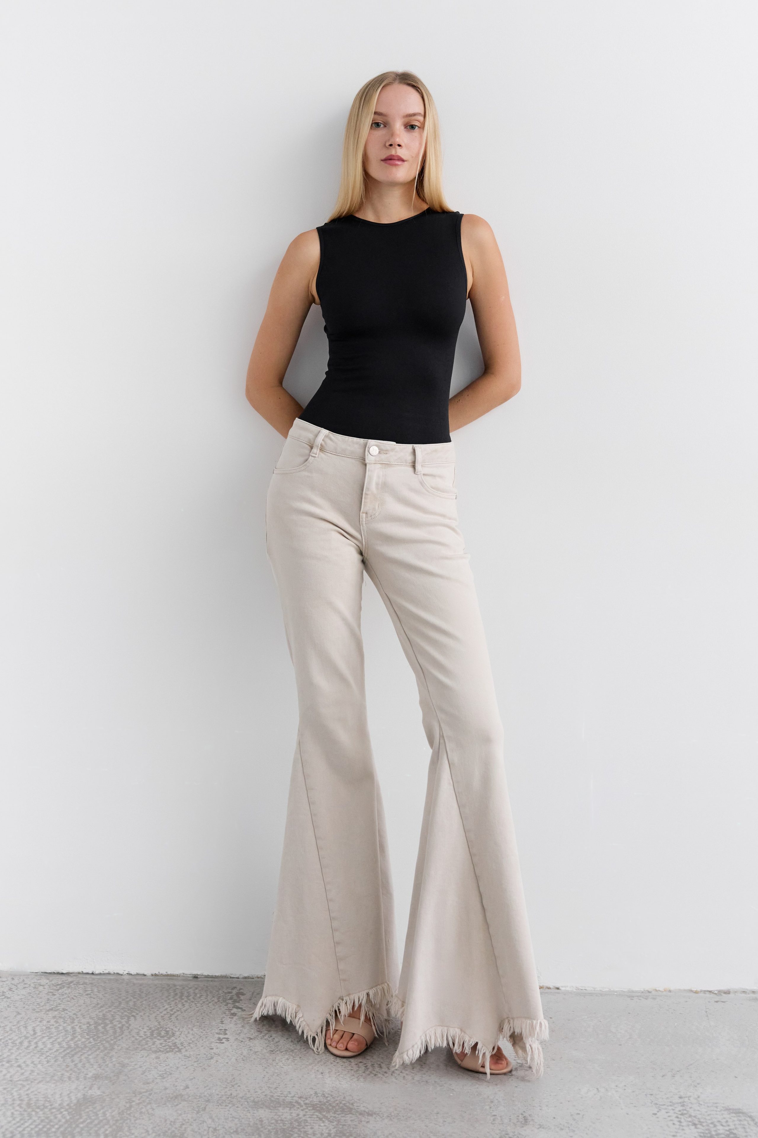 Yana. Darya Abramova photographer