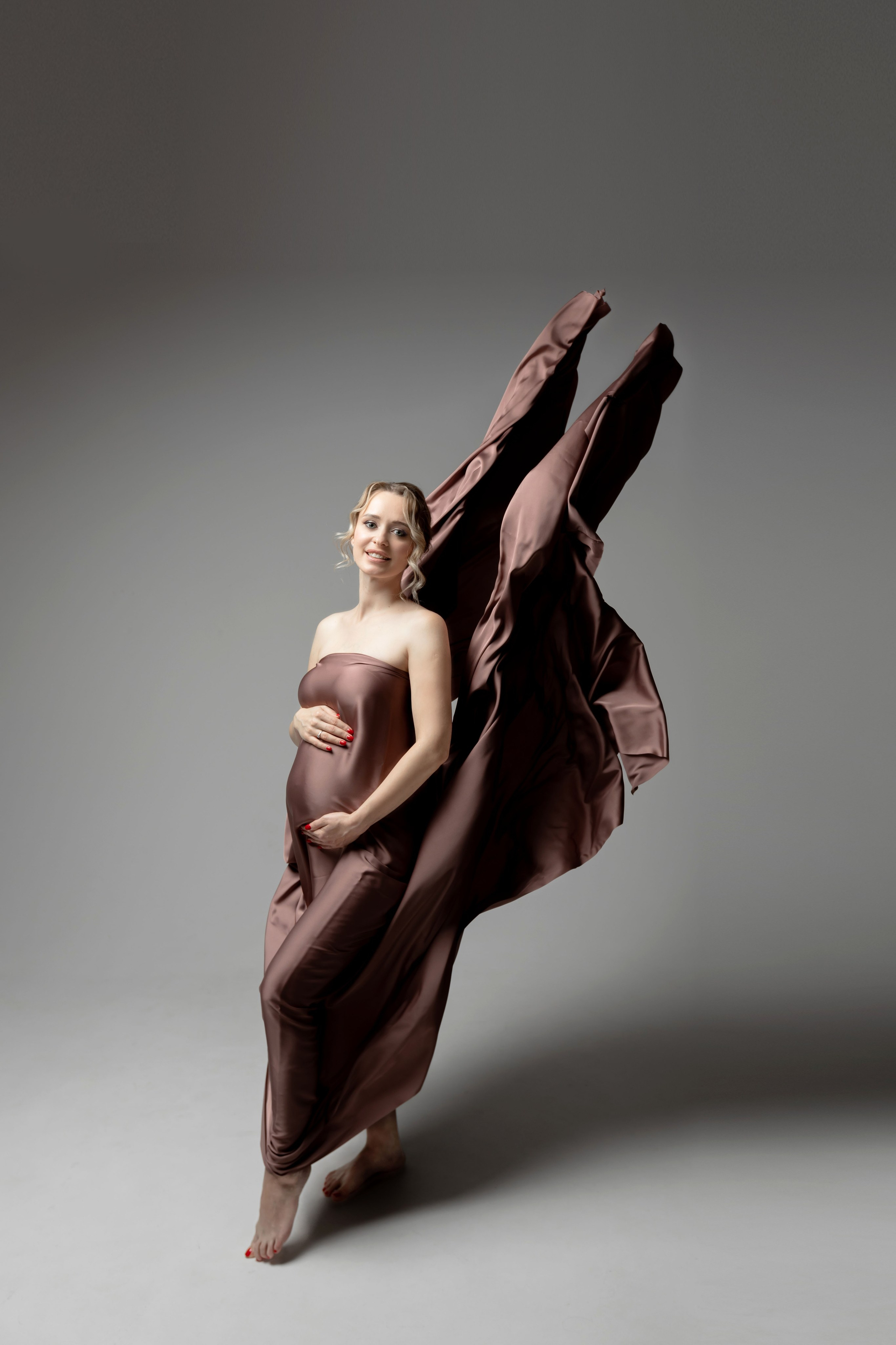 В летящих тканях. Колесникова Татьяна. Фотограф новорожденных Щёлково, Москва, Королев