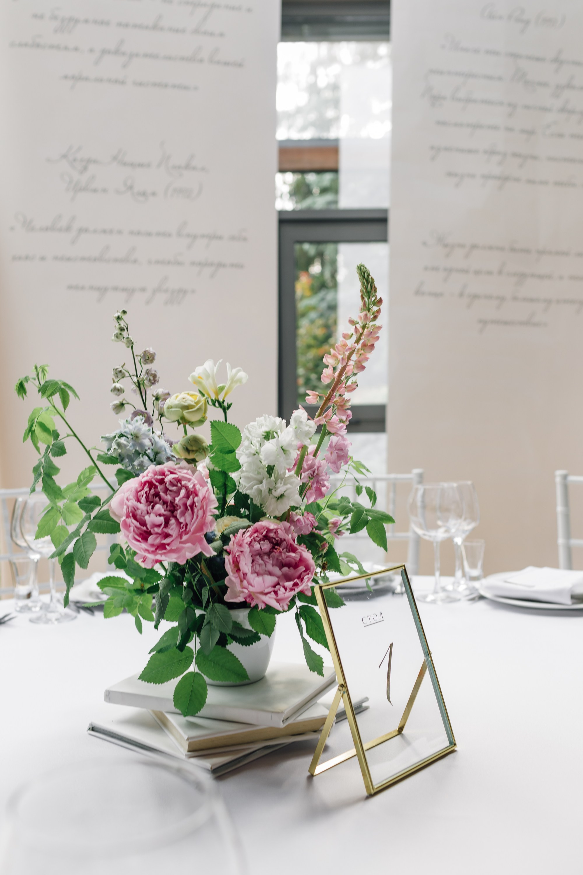 Decor and details. Любовь Чуляева — свадебный фотограф в Москве и Европе