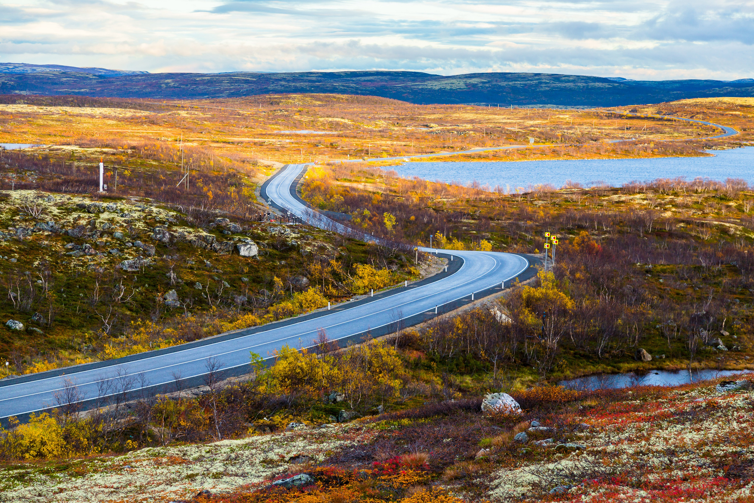 Печенга — край сосновой реки. Пейзажи Крайнего Севера. Баренцево море, Рыбачий, Средний, Немецкий