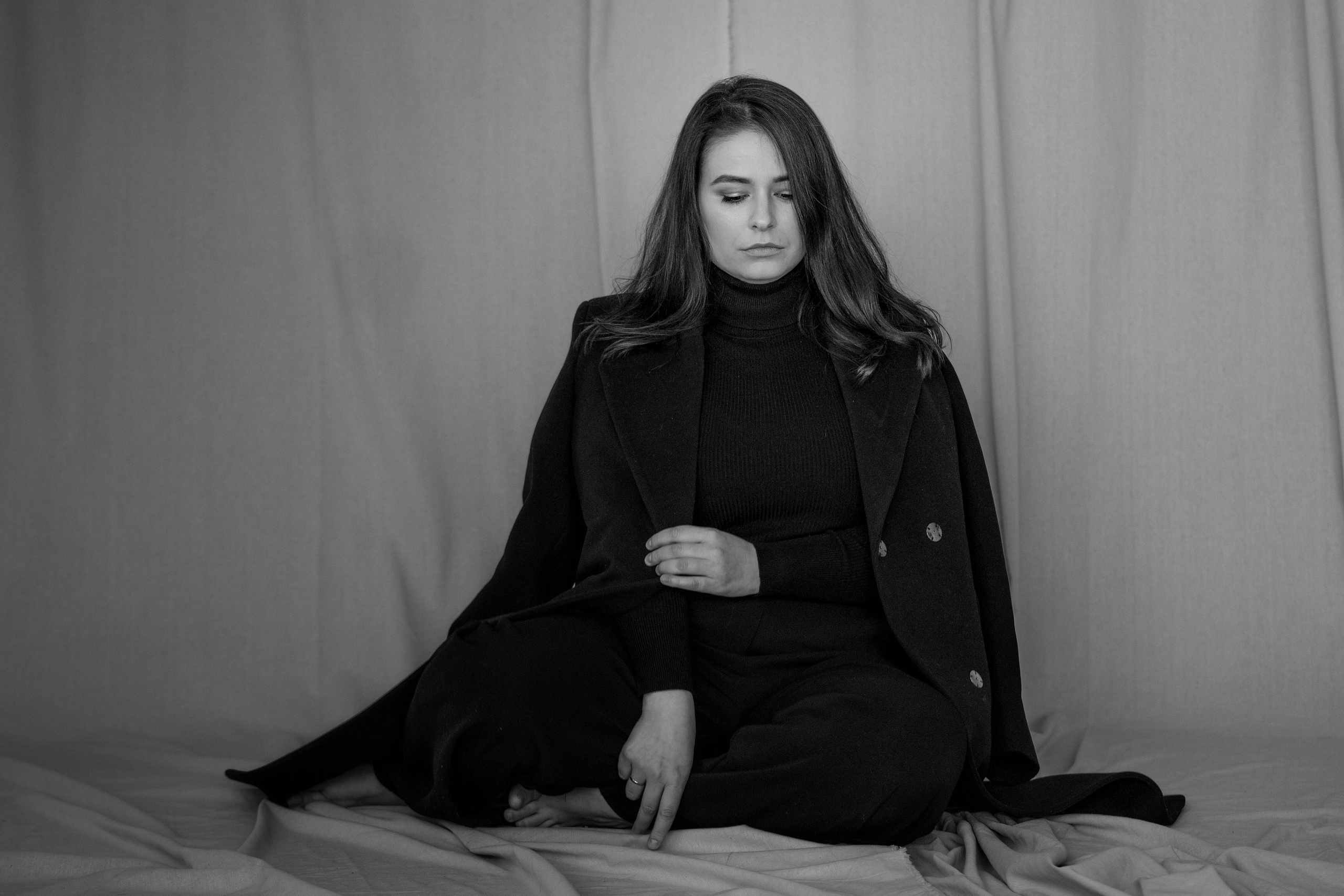 Фотопроект «Чёрное пальто». Valentina Elshina