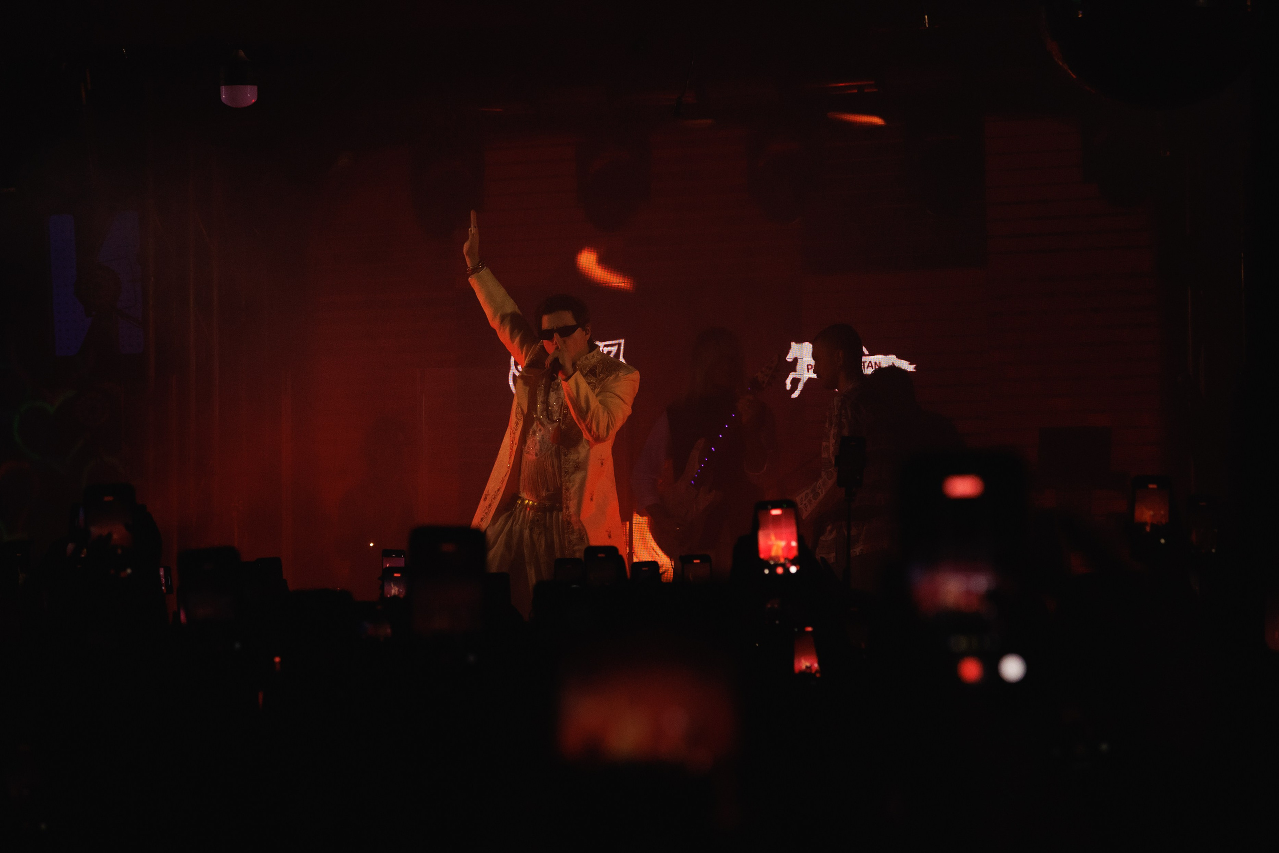 SQWOZ BAB. Ярославль. 2026. Фотограф Ярославль | Репортаж | Александр Мелюшин