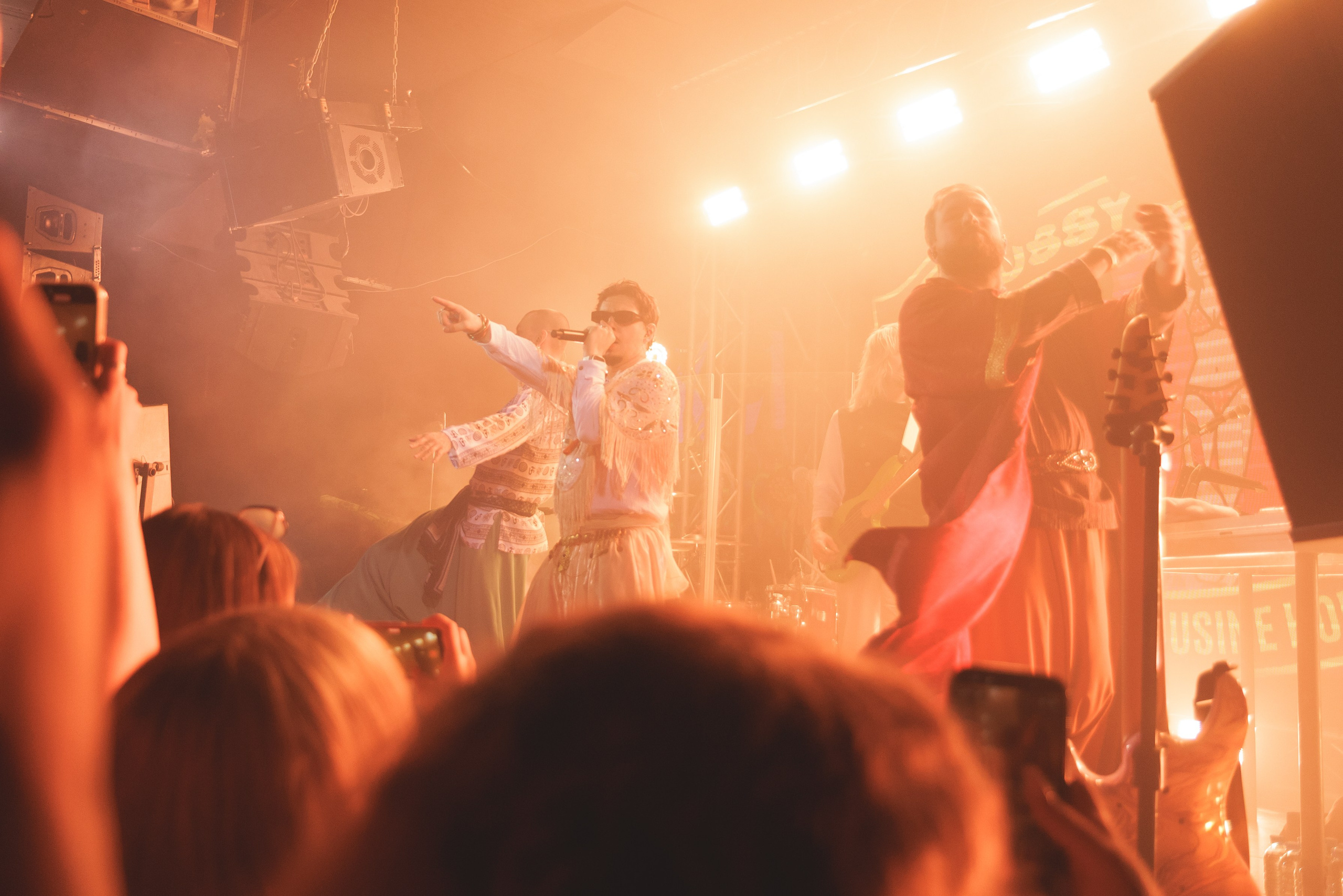 SQWOZ BAB. Ярославль. 2026. Фотограф Ярославль | Репортаж | Александр Мелюшин