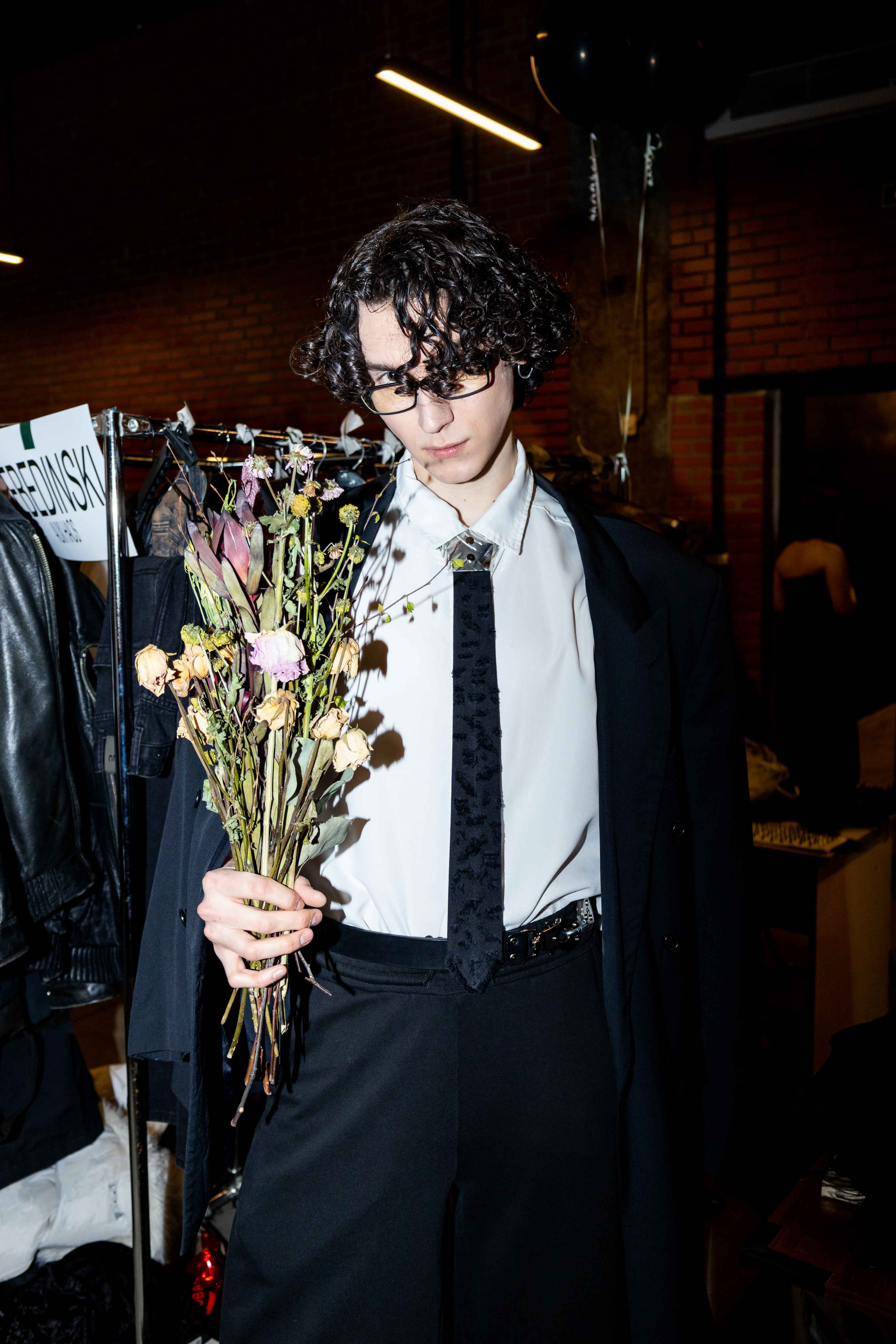 Auxi Backstage. VICTORIA SHU