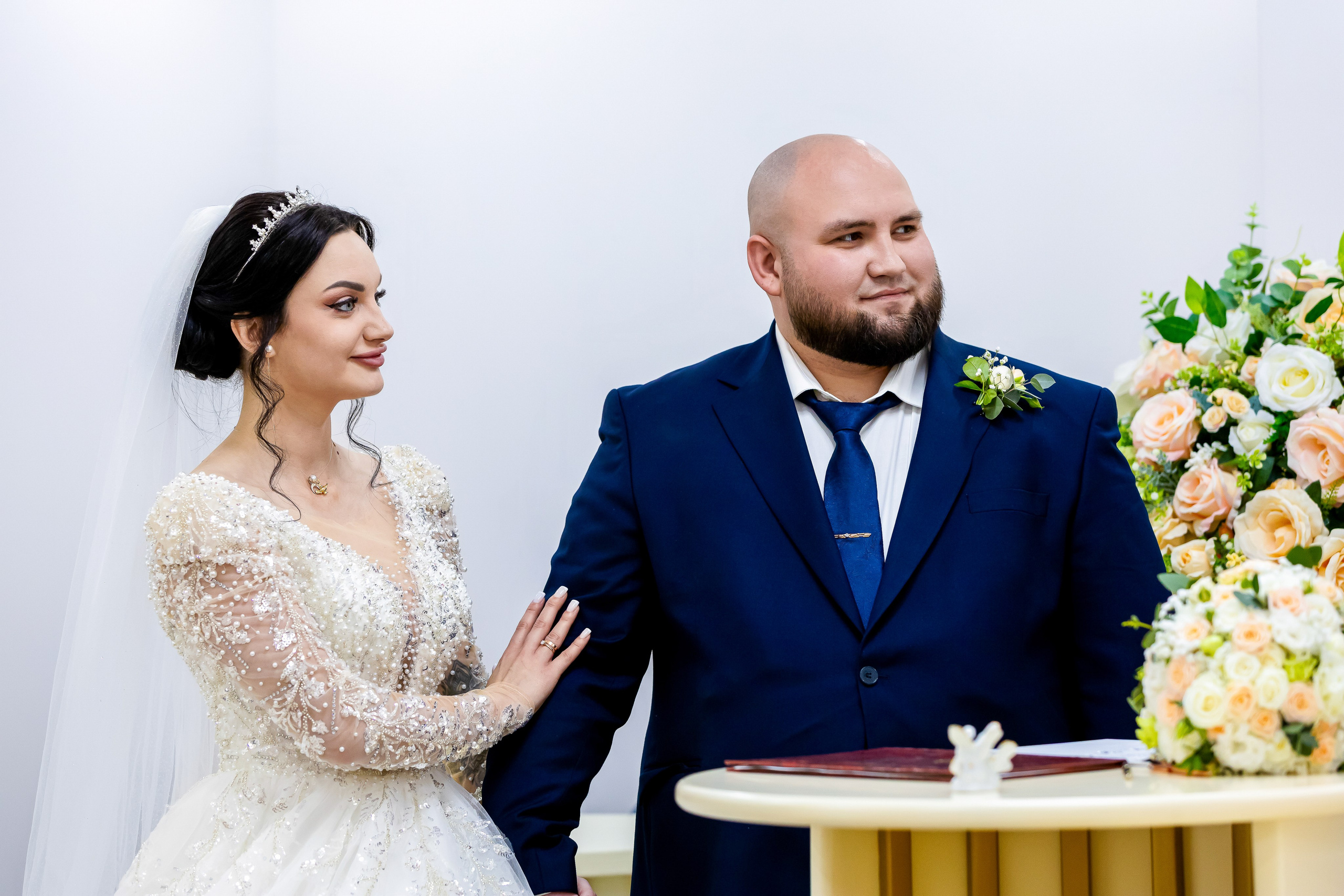 ЗАГС Мурад и Екатерина. Репортажный фотограф Анапа