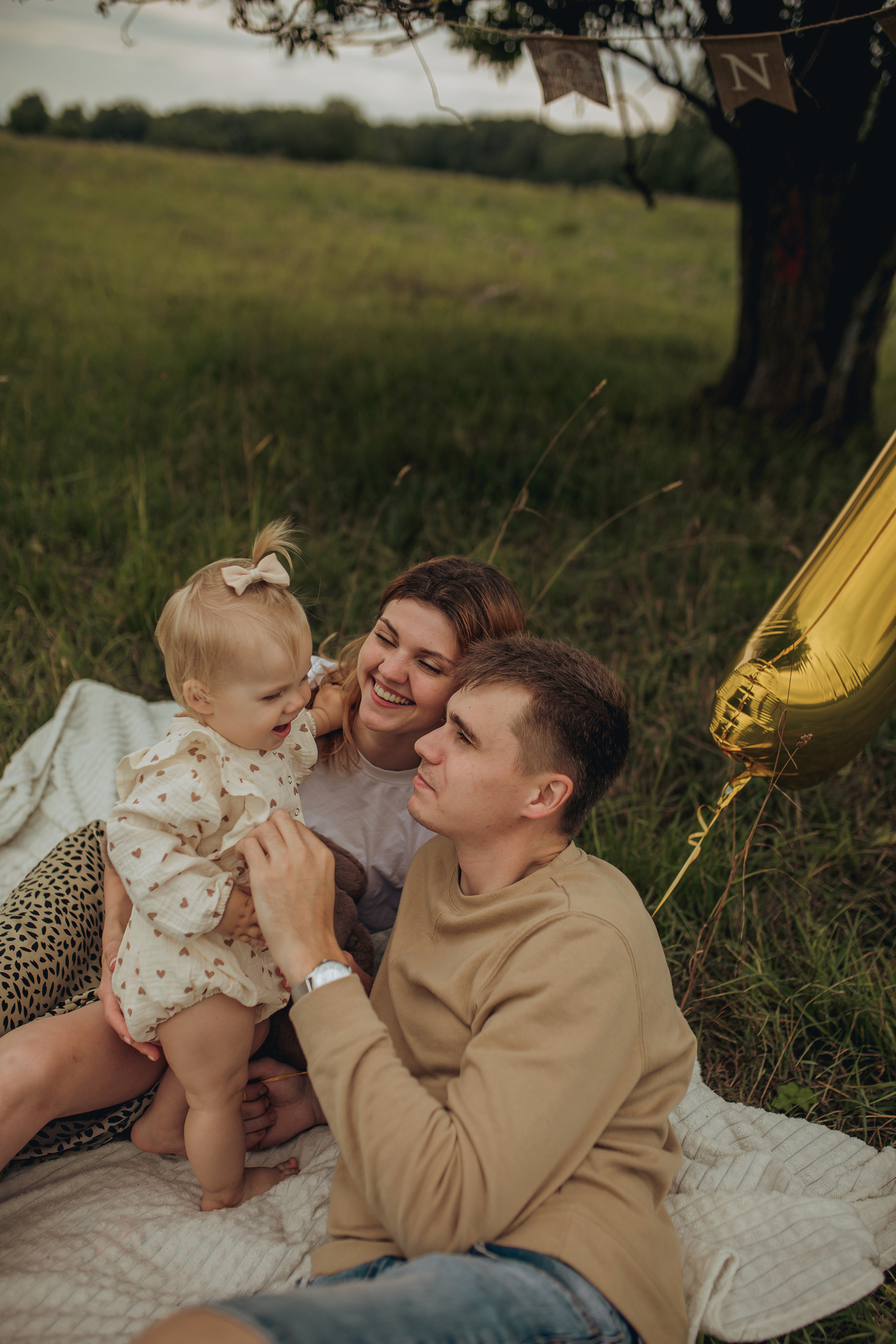 Елизавета 1 годик. Семейный и Свадебный фотограф в Санкт-Петербурге Плохая Екатерина