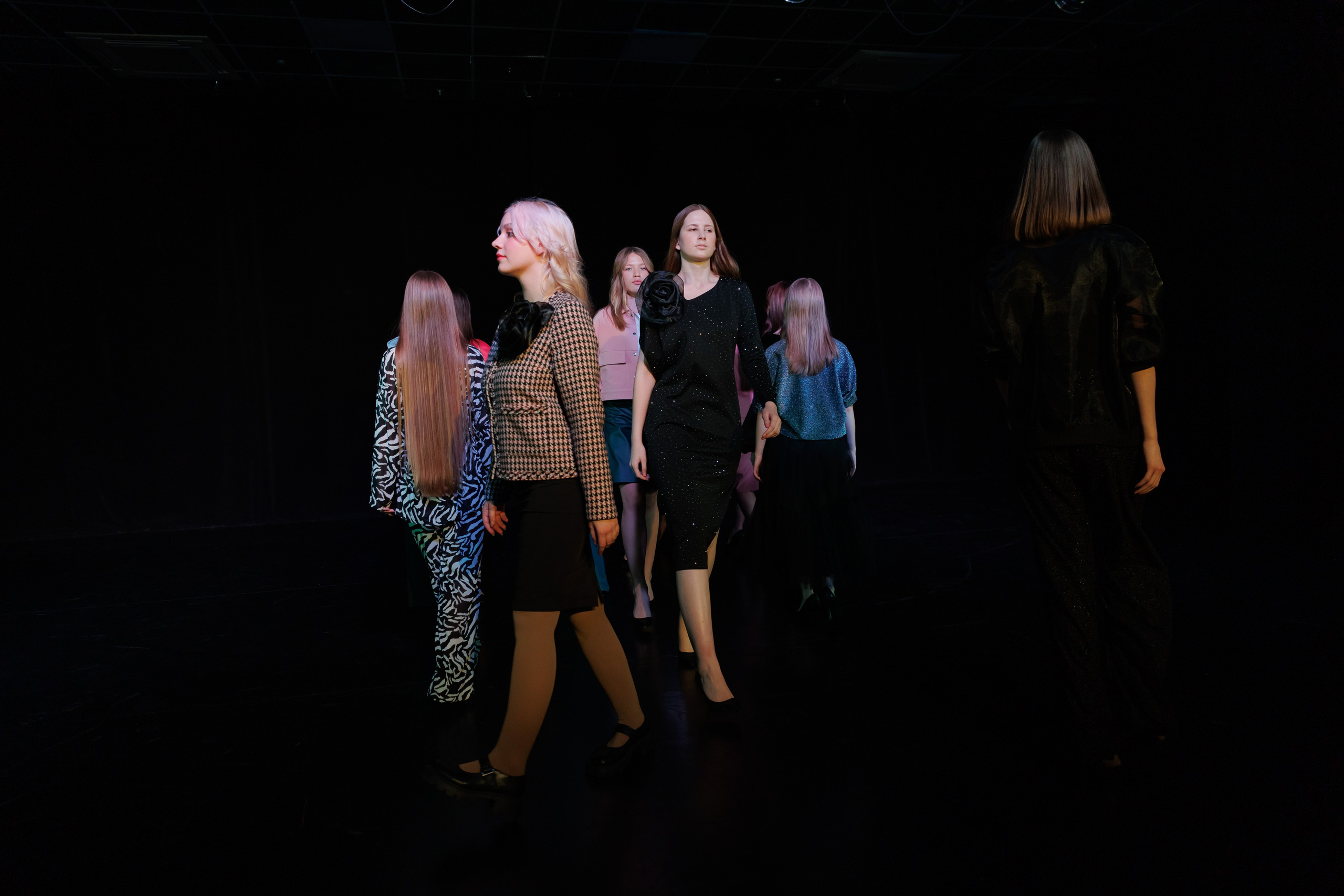 Показ коллекций Новосибирских дизайнеров для Fly Production. Фотограф Новосибирск — Наталья Гресь