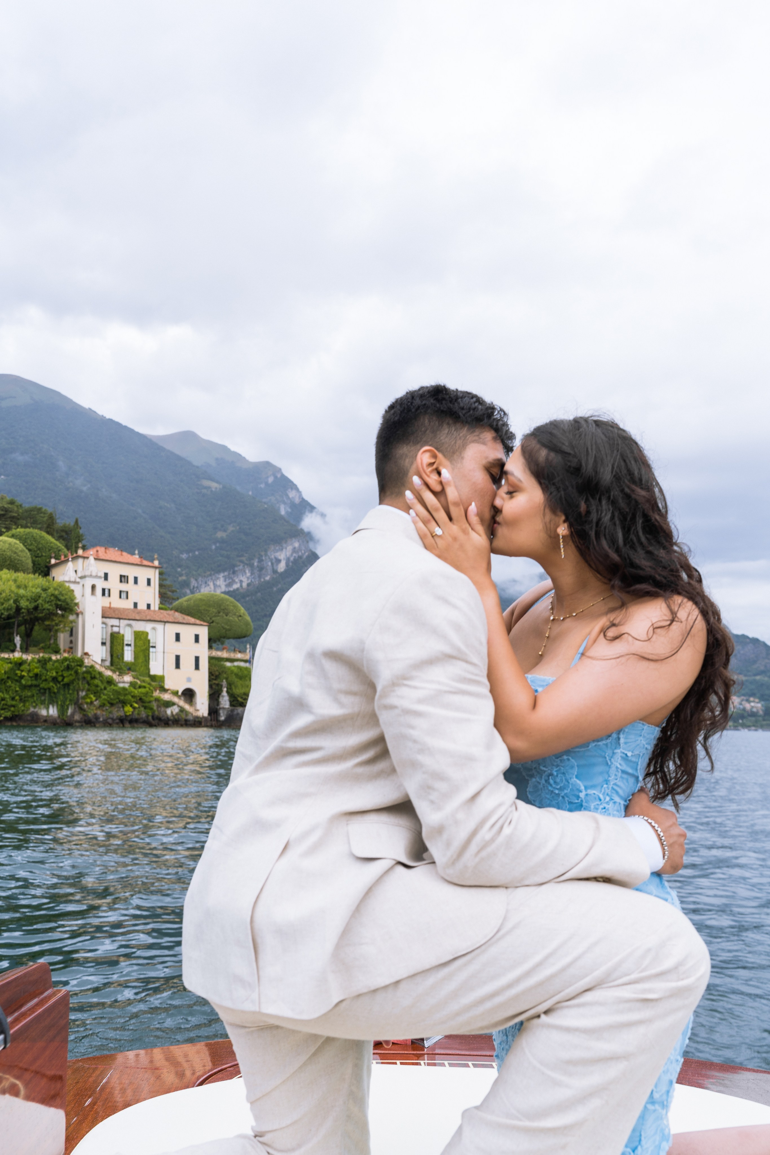 Esha & Parshva. Maria Anistratova | Destination Photographer, Videographer & Drone Pilot — Lake Como