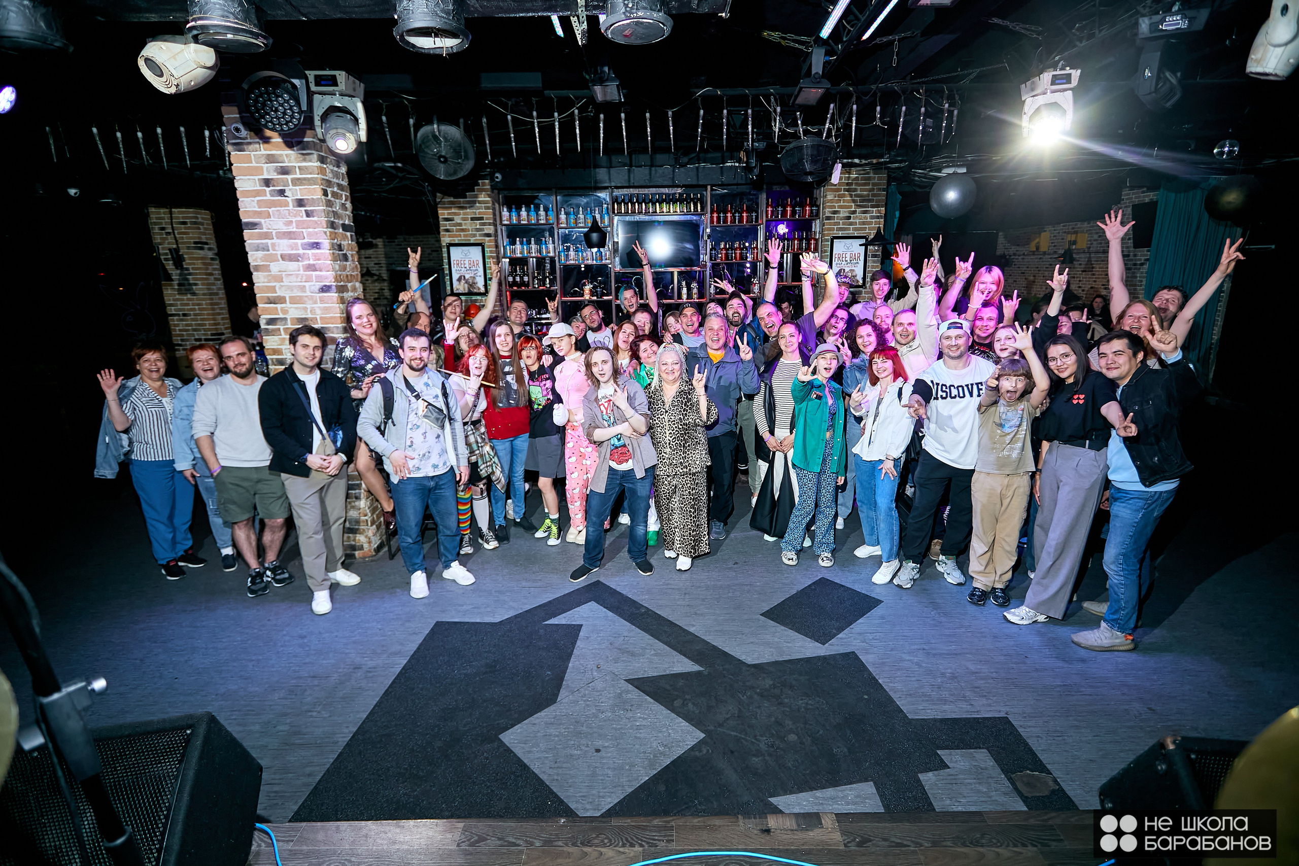 Не школа барабанов. Фотограф Михаил Коган — Москва 89267284460