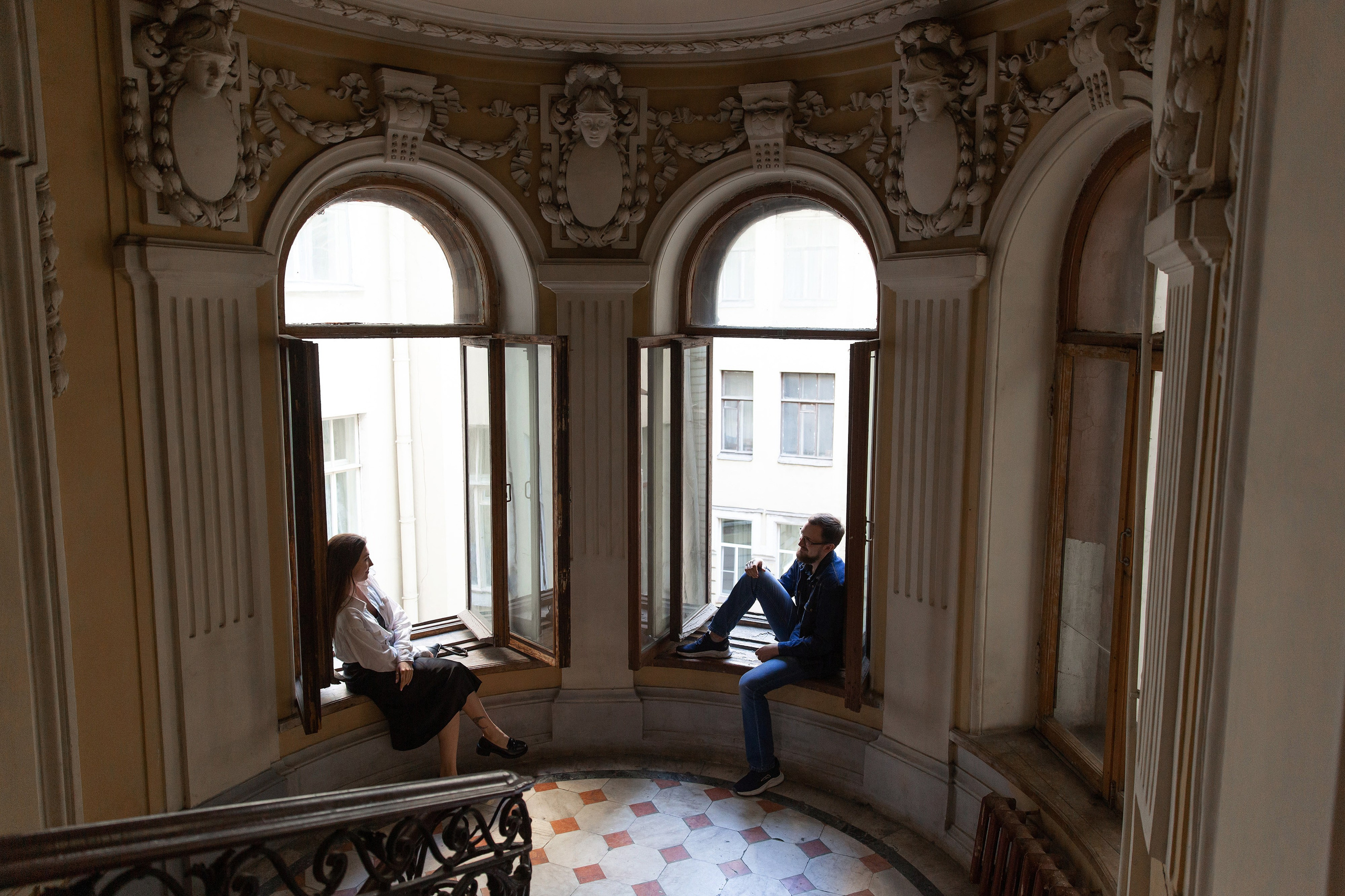 Фотосессия истории любви в центре Петербурга. Свадебный и портретный фотограф в Санкт-Петербурге Надежда Чечулина