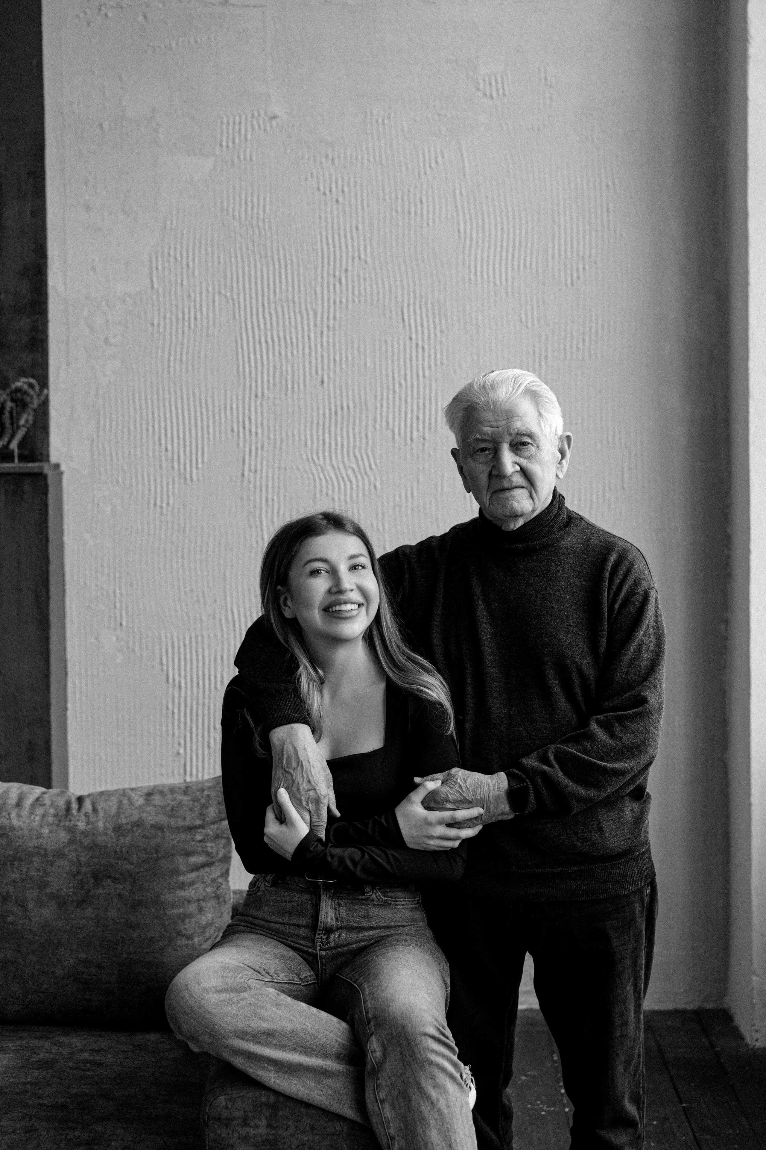 Анастасия и дедушка. Свадебный и семейный фотограф в Калининграде Анастасия Гриценко