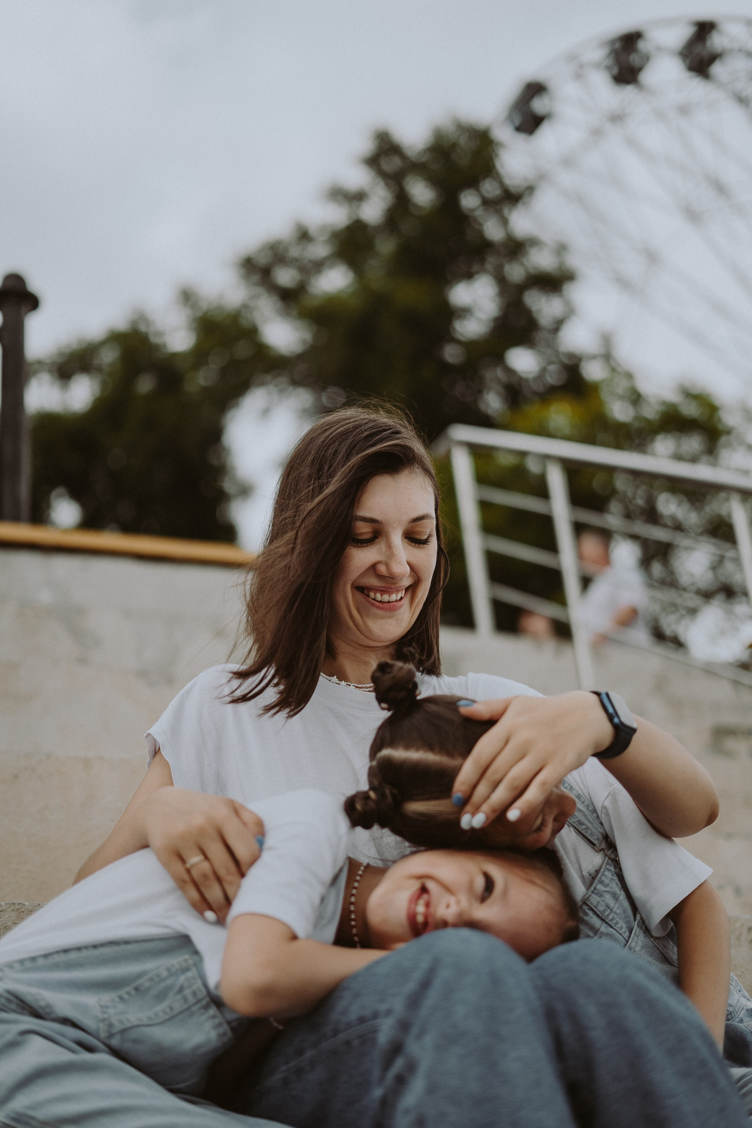 Летняя фотосессия близняшек. Фотограф сахалин