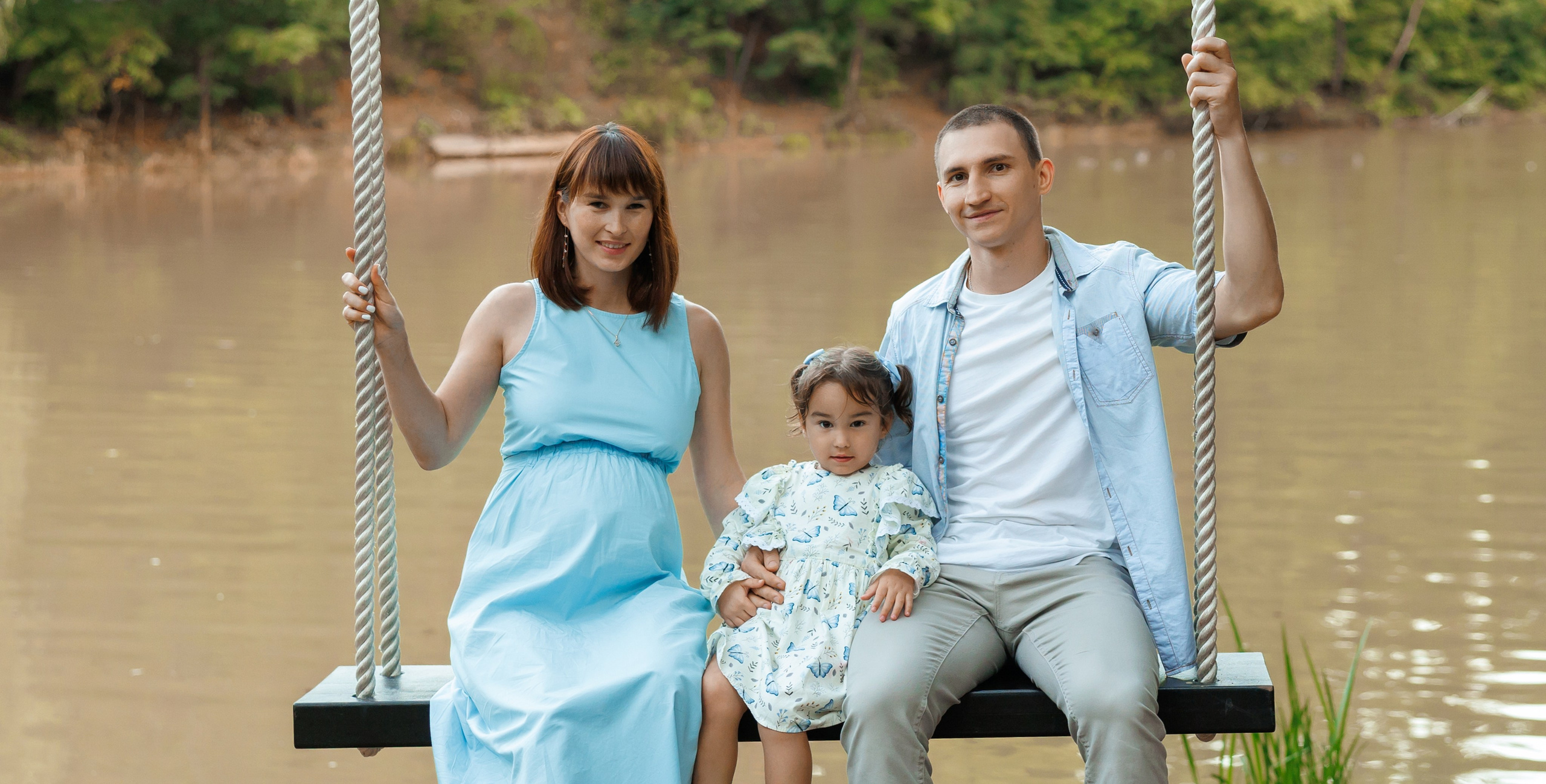 Семейный фотоальбом Владивосток. Выпускные альбомы во Владивостоке